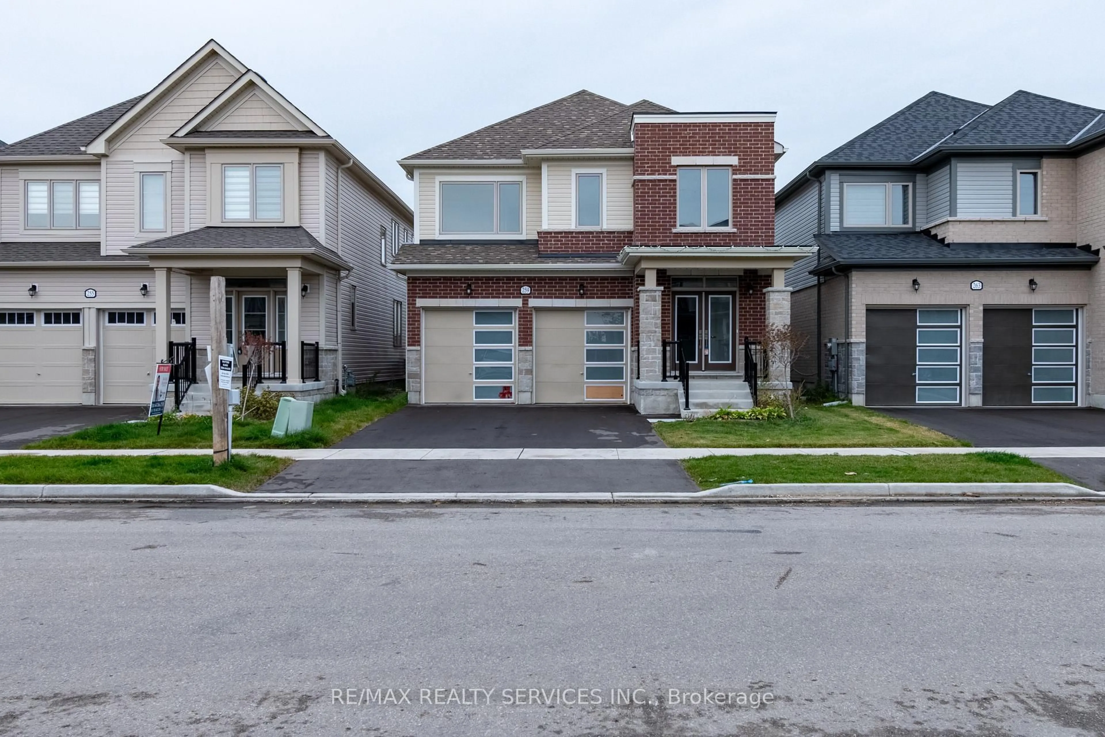 Unknown for 259 Rea Dr, Centre Wellington Ontario N1M 2W3
