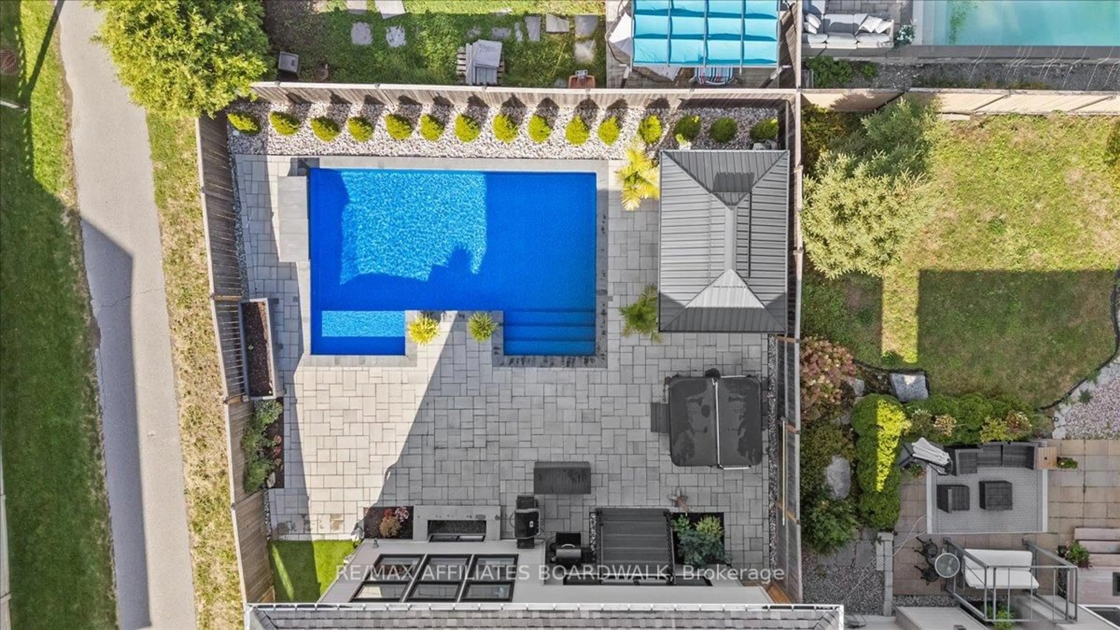Pool for 308 Equine Way, Ottawa Ontario K2V 0A7