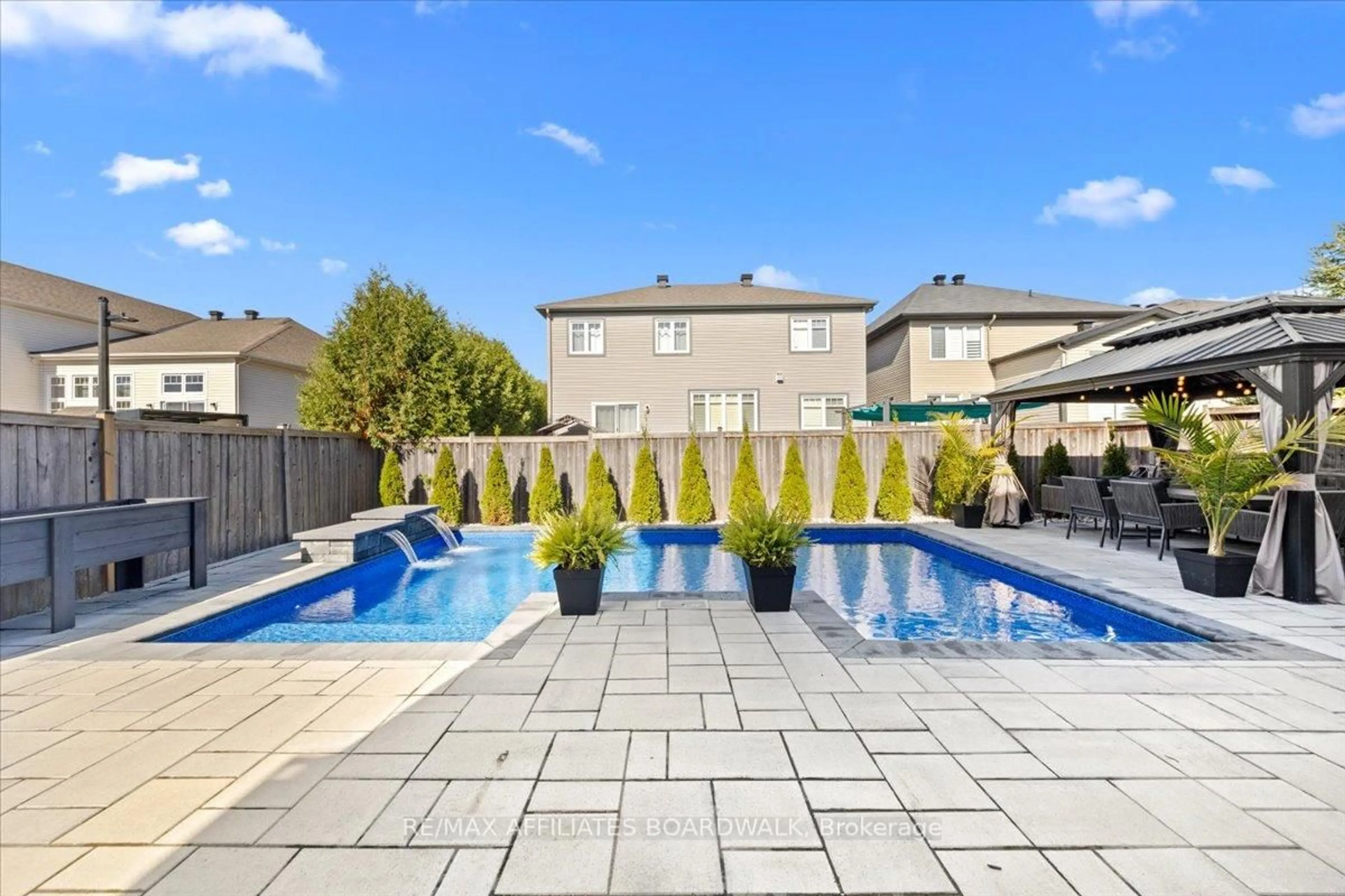 Pool for 308 Equine Way, Ottawa Ontario K2V 0A7