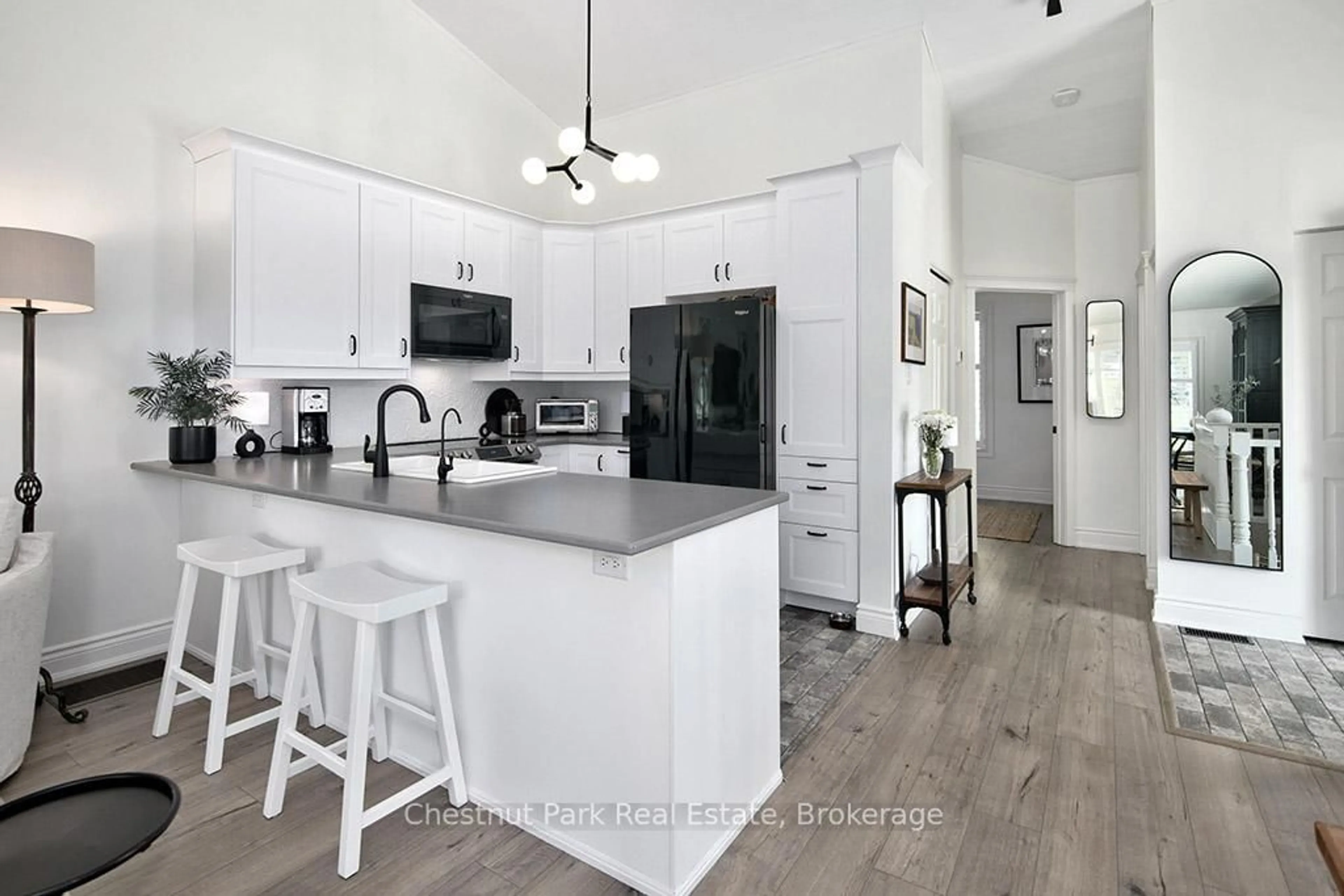 Open concept kitchen, ceramic/tile floor for 83 Victoria St #16, Meaford Ontario N4L 1R4