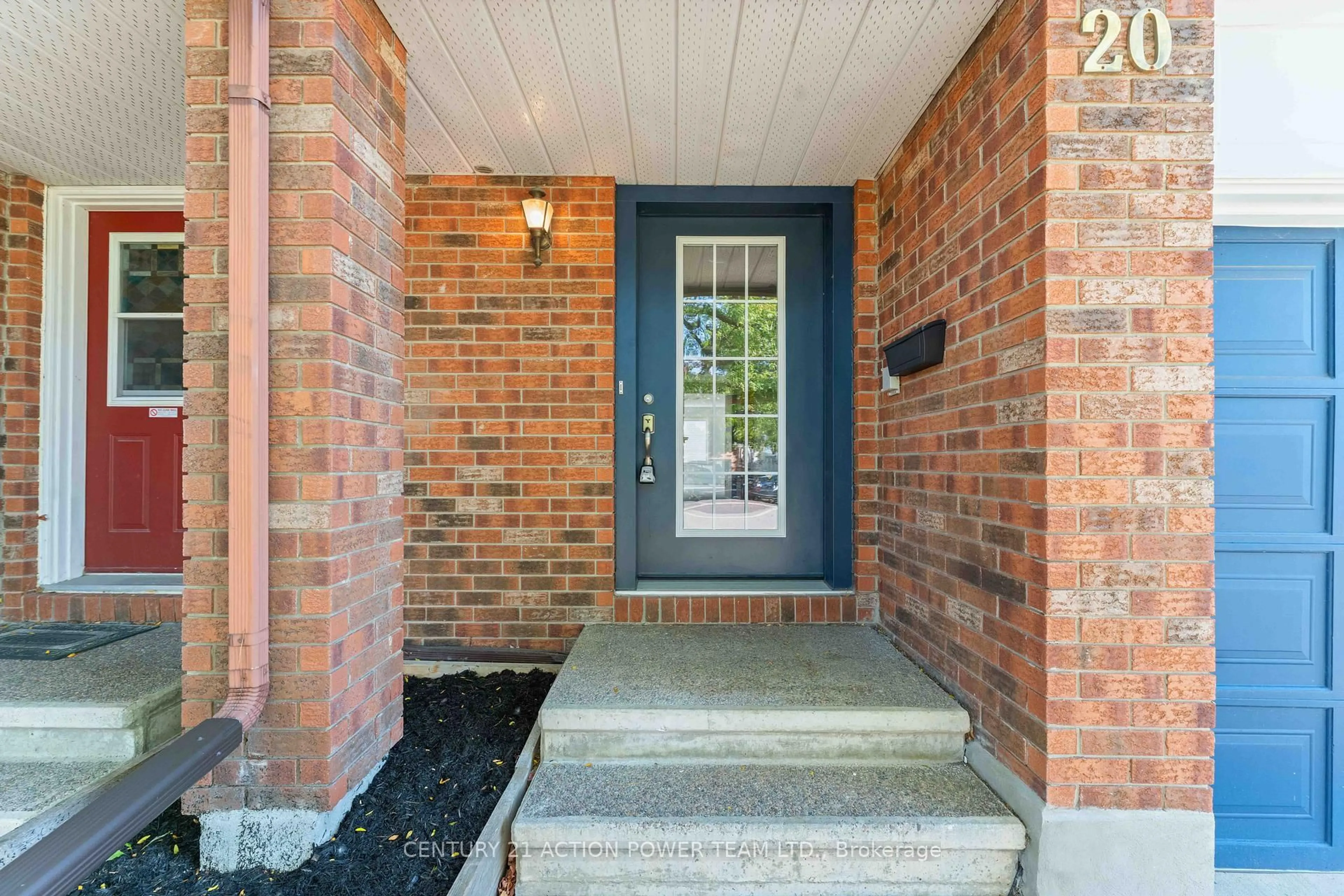 Unknown for 20 Woodford Way, Ottawa Ontario K2J 4C4