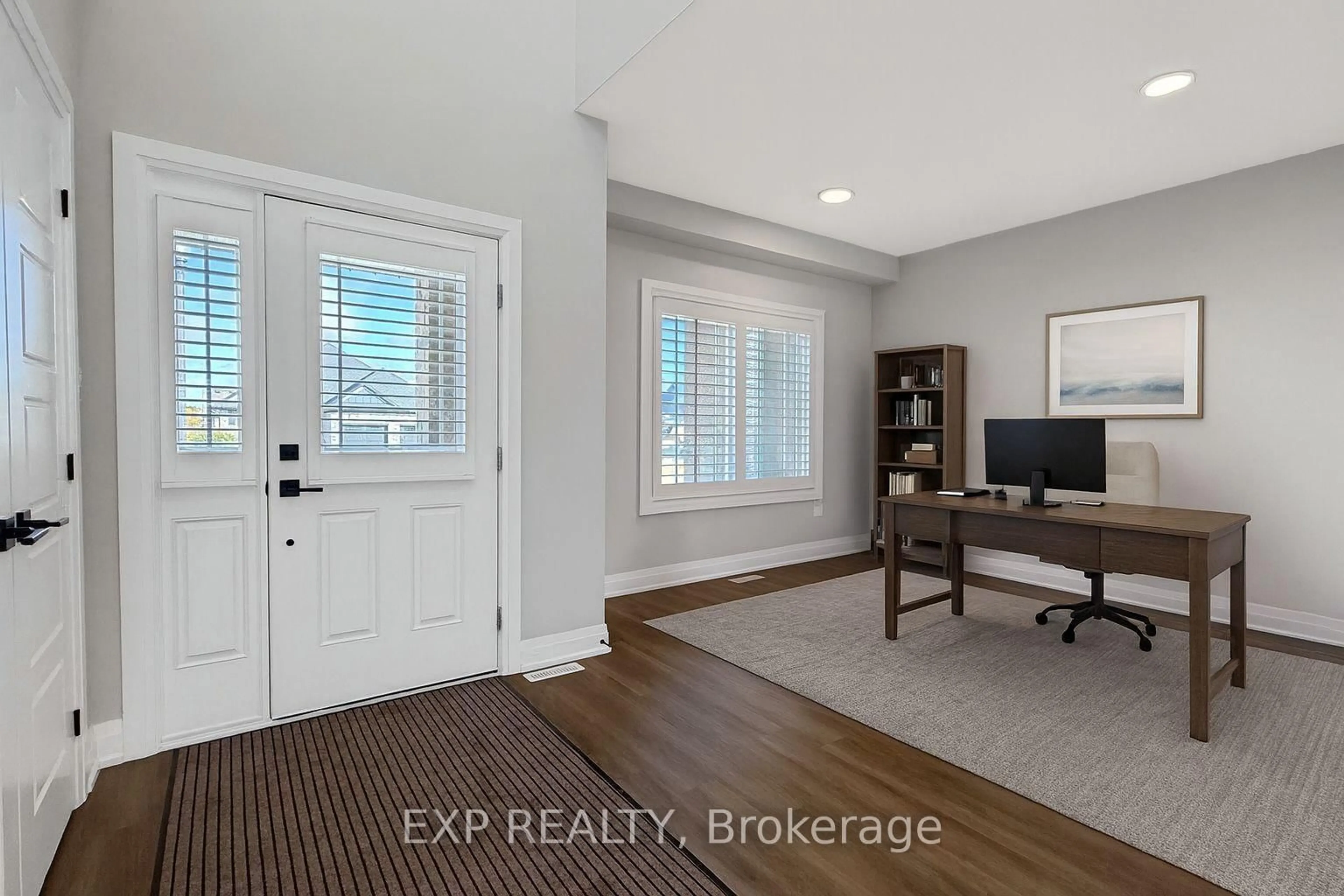 Indoor entryway for 175 Boardwalk Way, Thames Centre Ontario N0L 1G2