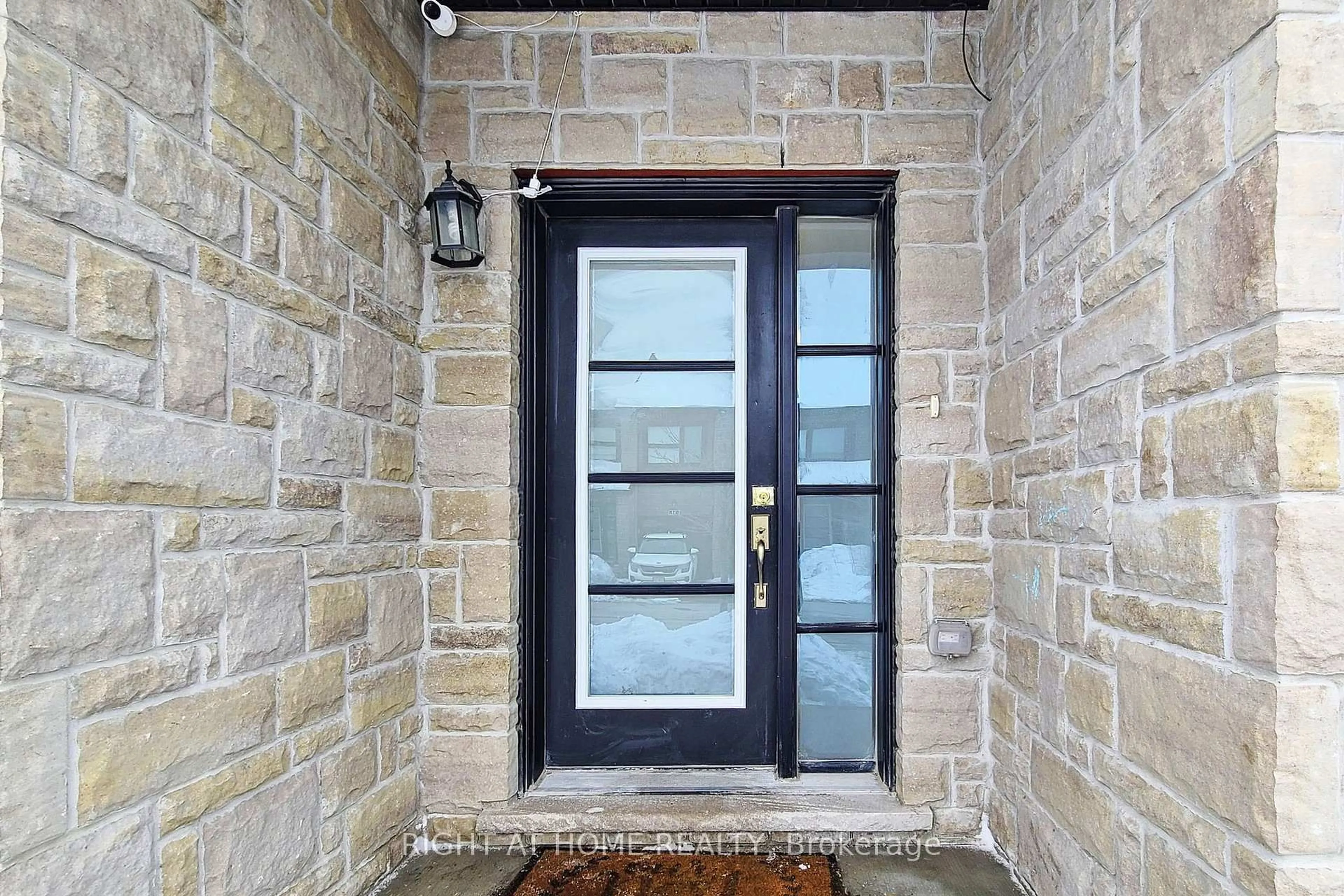 Indoor entryway for 91 poppy Dr #13, Guelph Ontario N1L 0M6