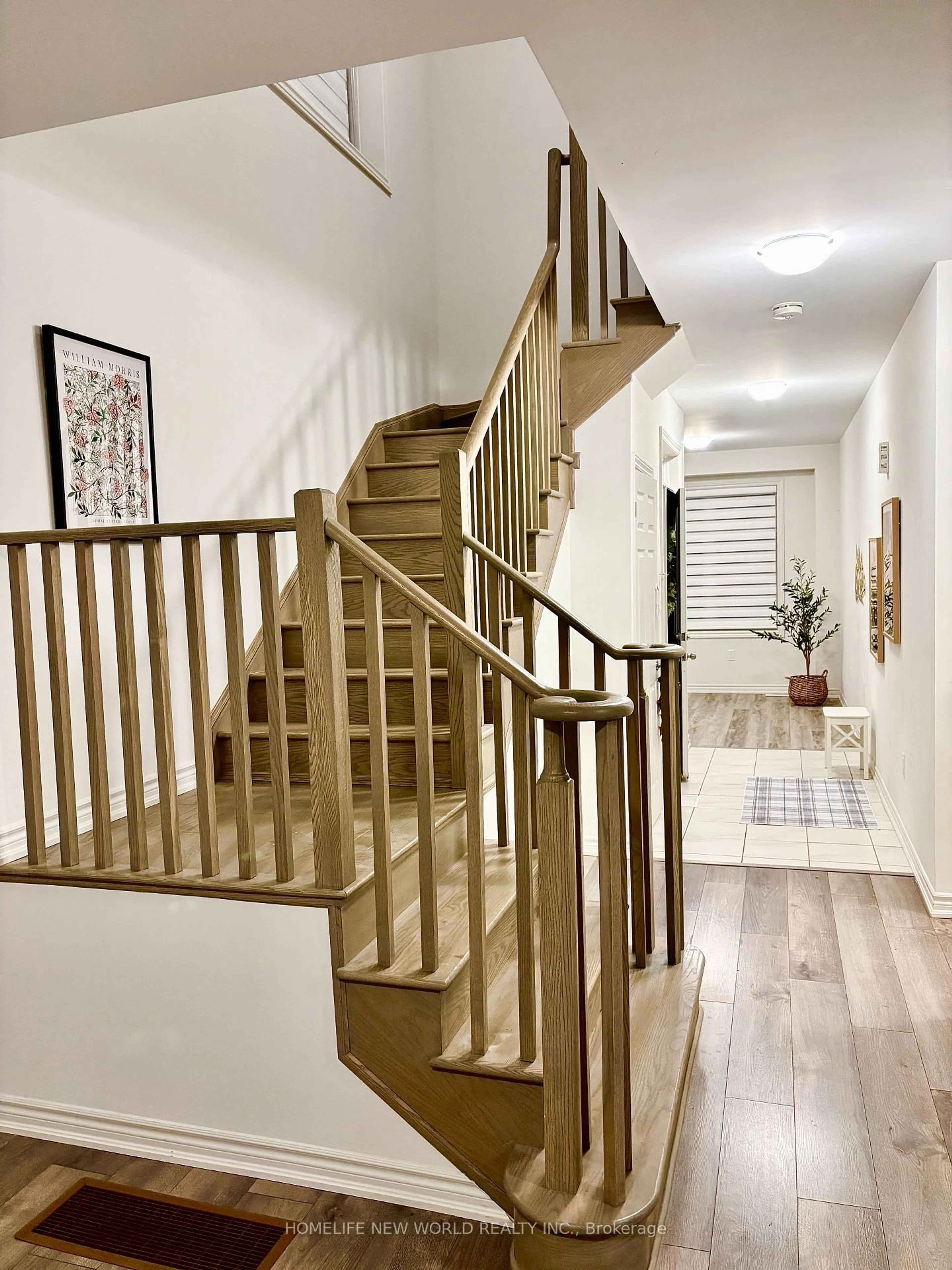Stairs for 11 Povey Rd, Centre Wellington Ontario N1M 0J5