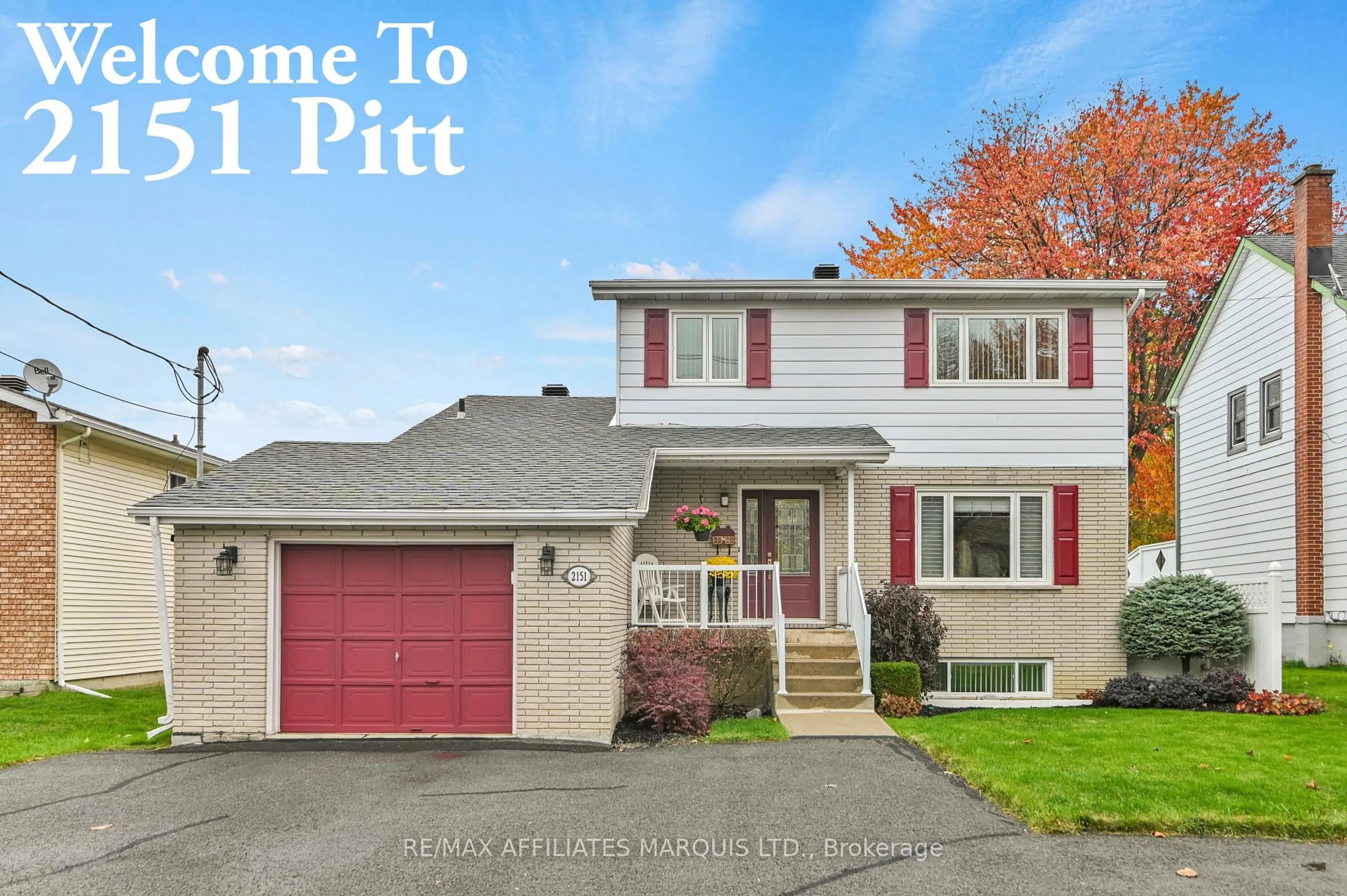 Home with vinyl exterior material, street for 2151 Pitt St, Cornwall Ontario K6K 1A1