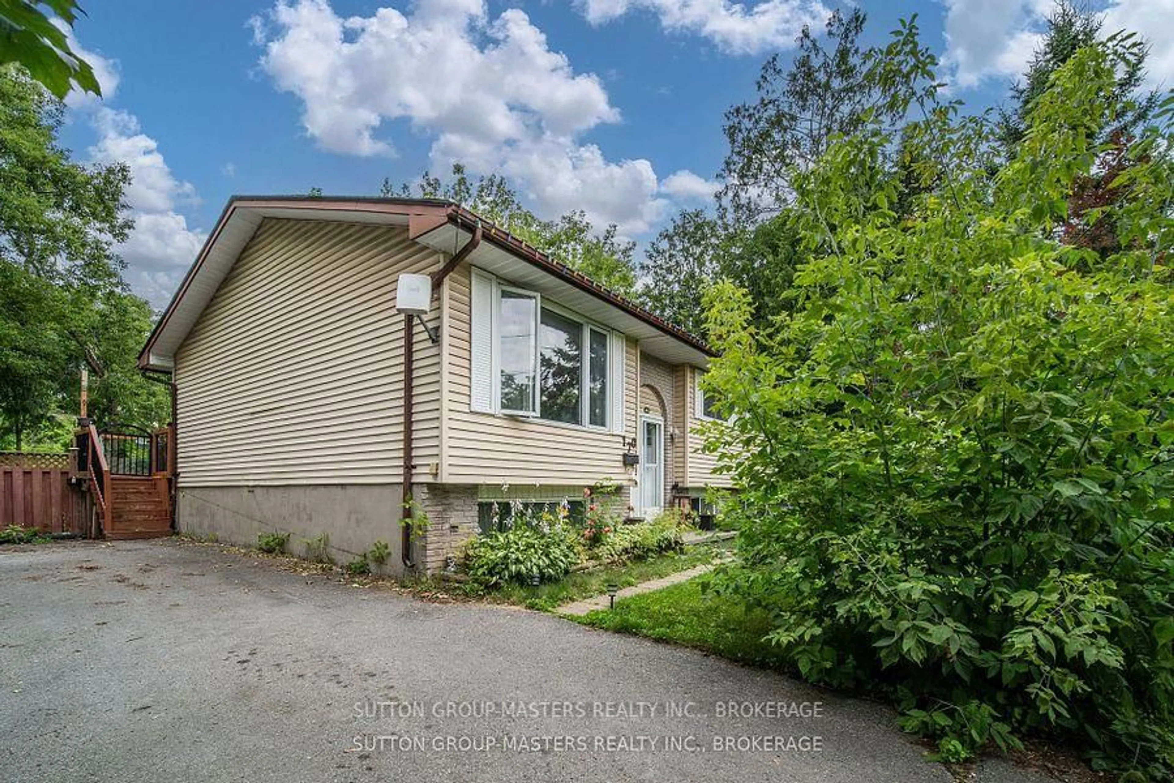 Unknown for 170 Camden Rd, Greater Napanee Ontario K7R 1E2