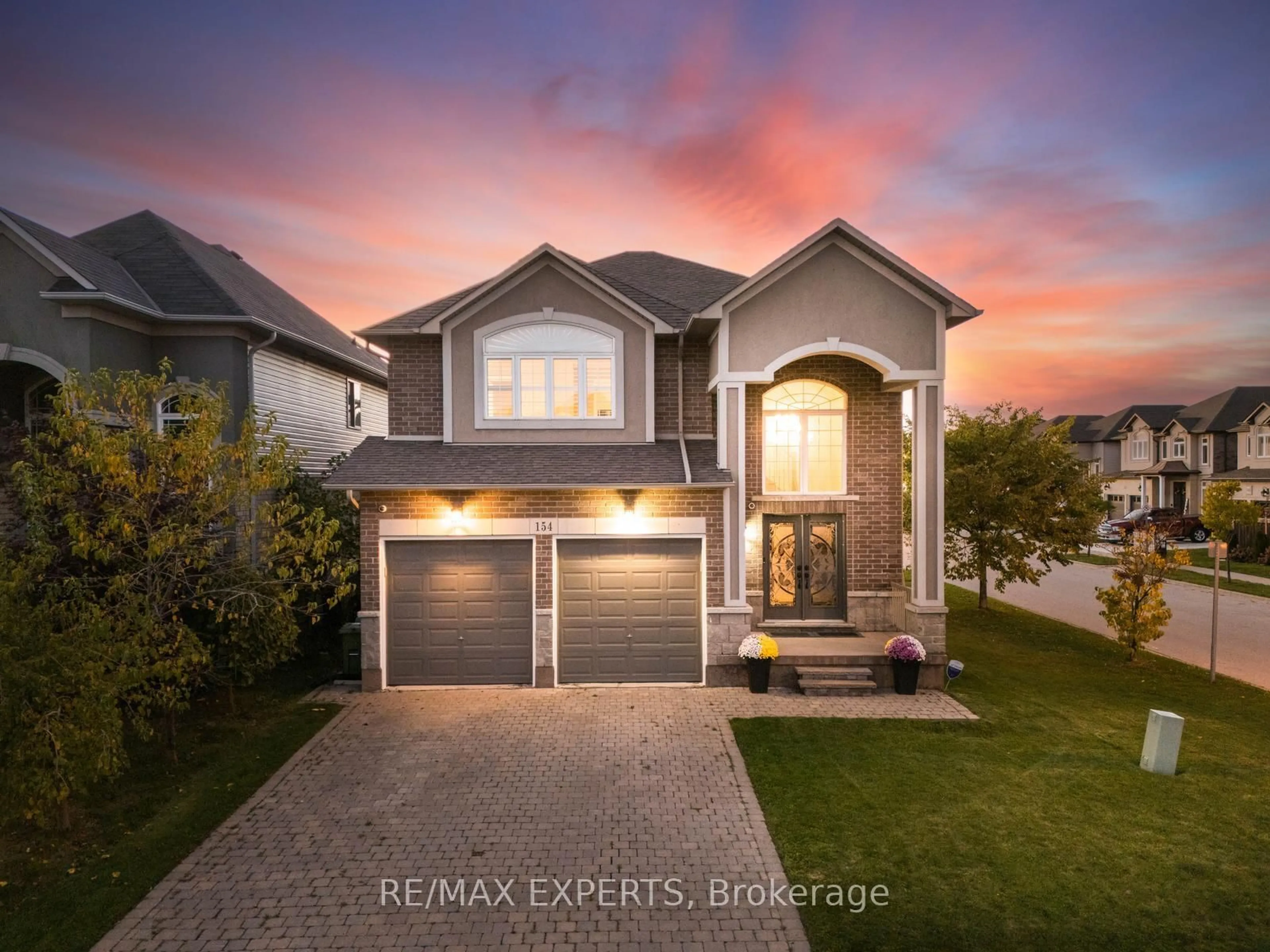 Home with brick exterior material, street for 154 Davinci Blvd, Hamilton Ontario L9B 0G6