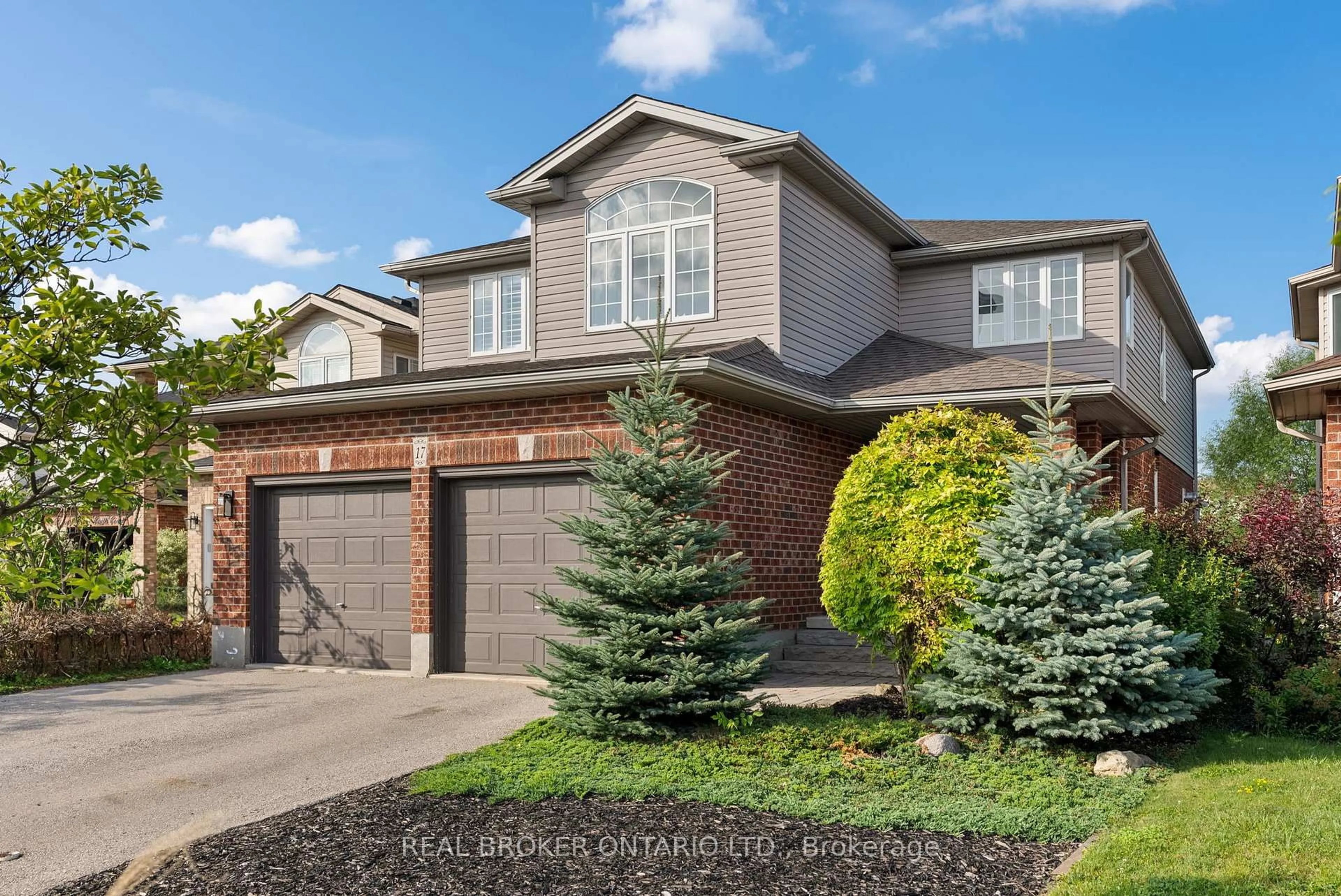 Home with brick exterior material, street for 17 Coutts Crt, Guelph Ontario N1L 1S9