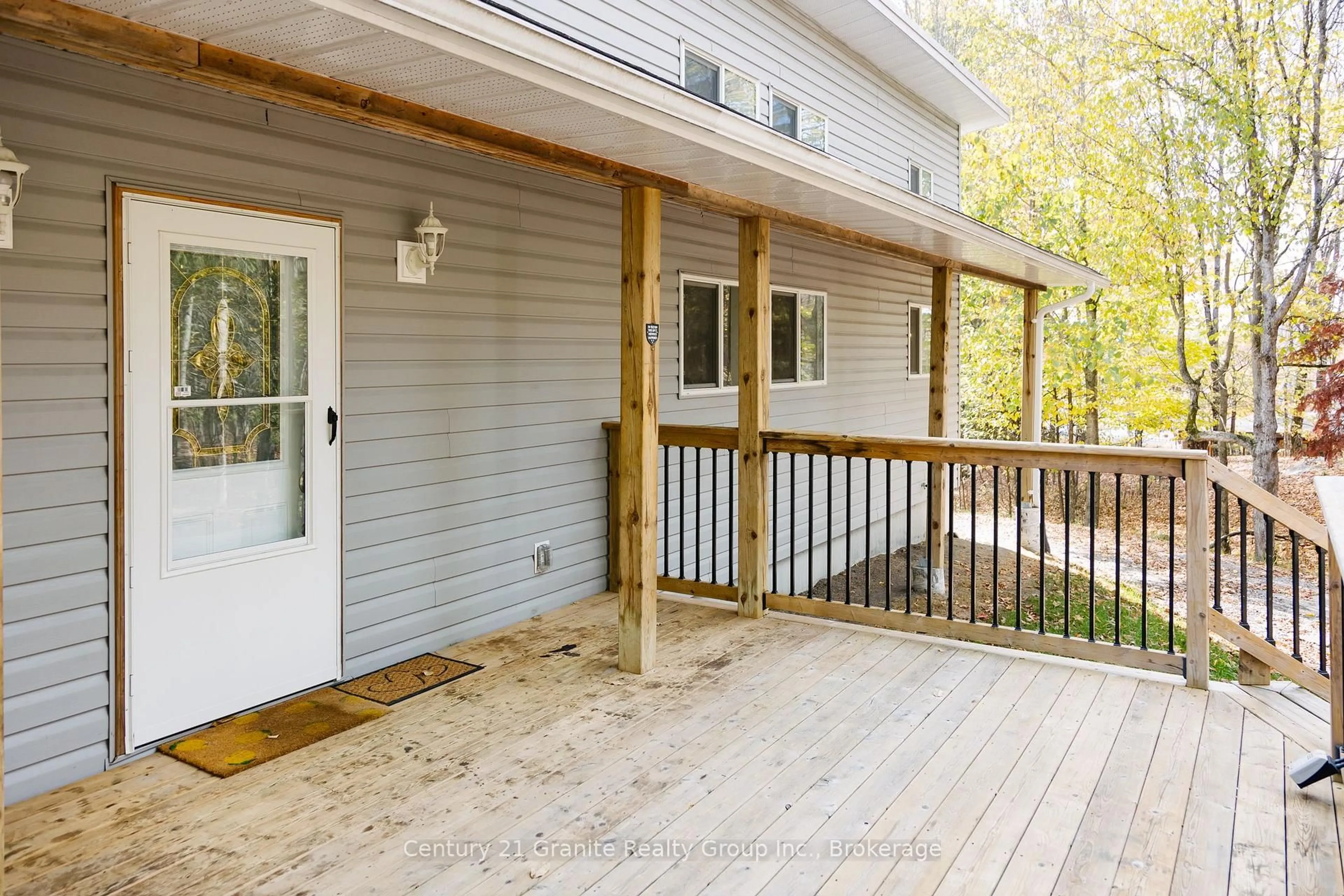 Patio, unknown for 51 FARMCREST Ave, Dysart et al Ontario K0M 1S0