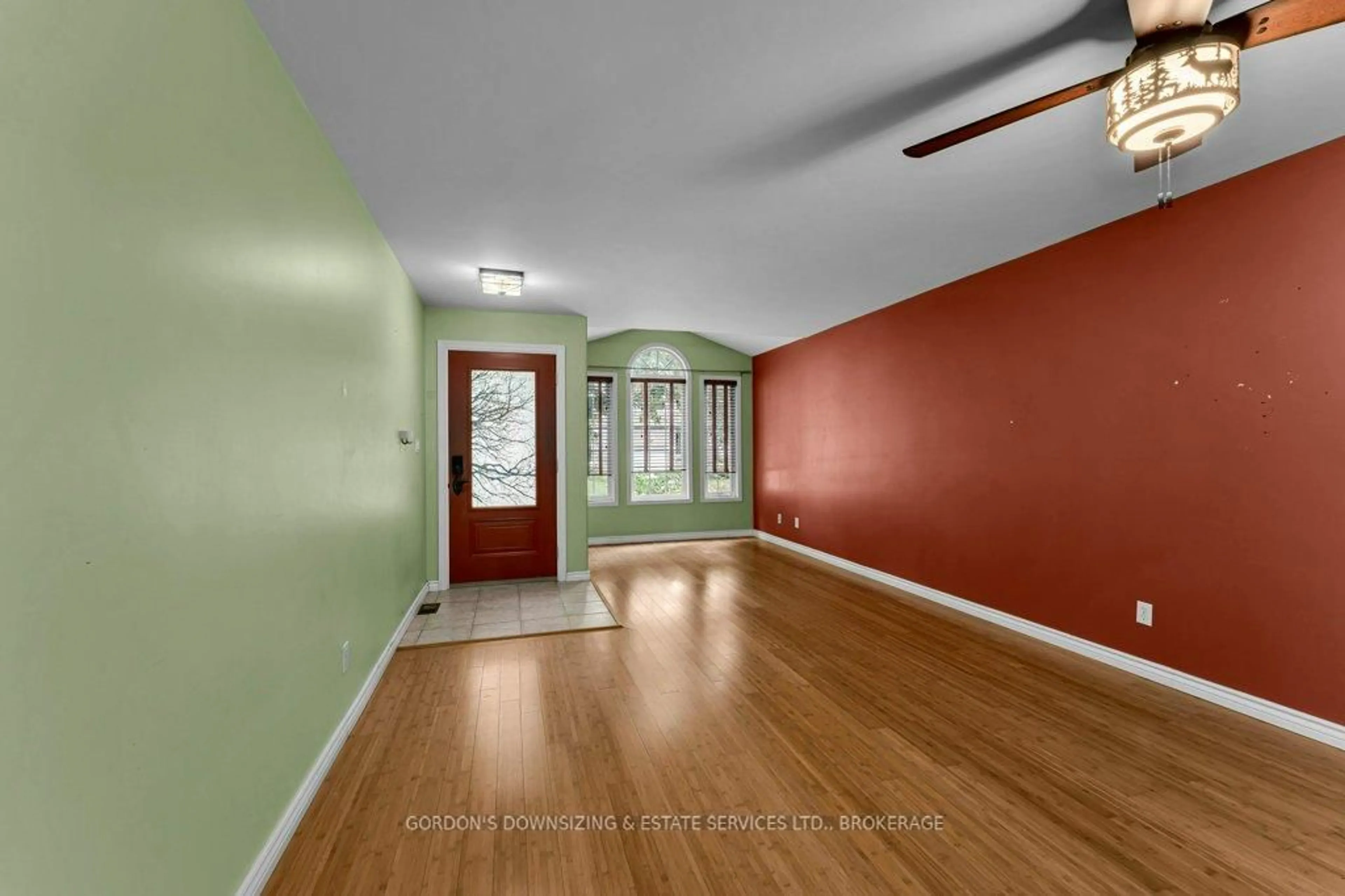 Indoor entryway for 464 Freeman Cres, Kingston Ontario K7K 7C8
