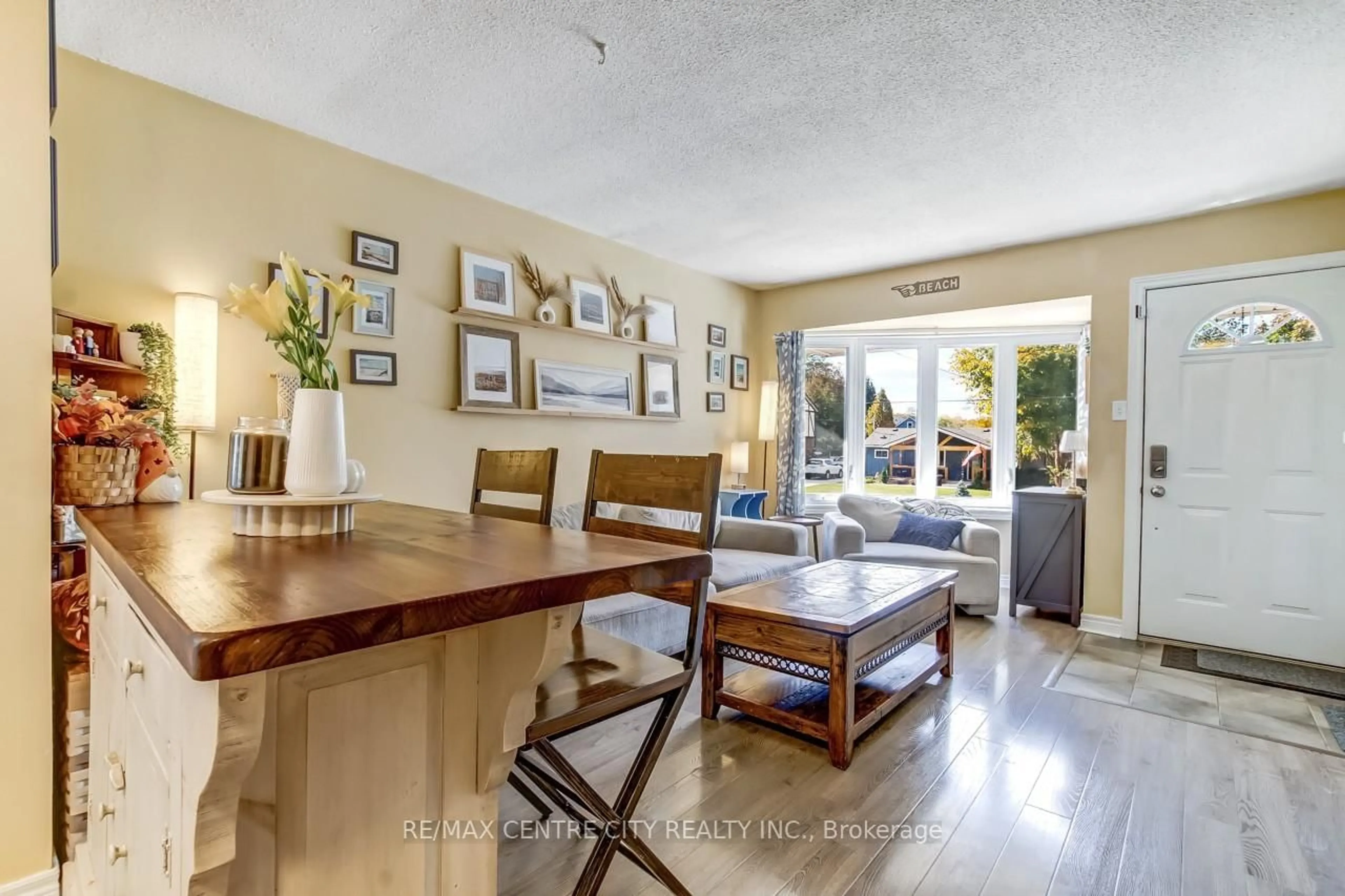 Unknown for 263 Frances St #A, Central Elgin Ontario N5L 1A8