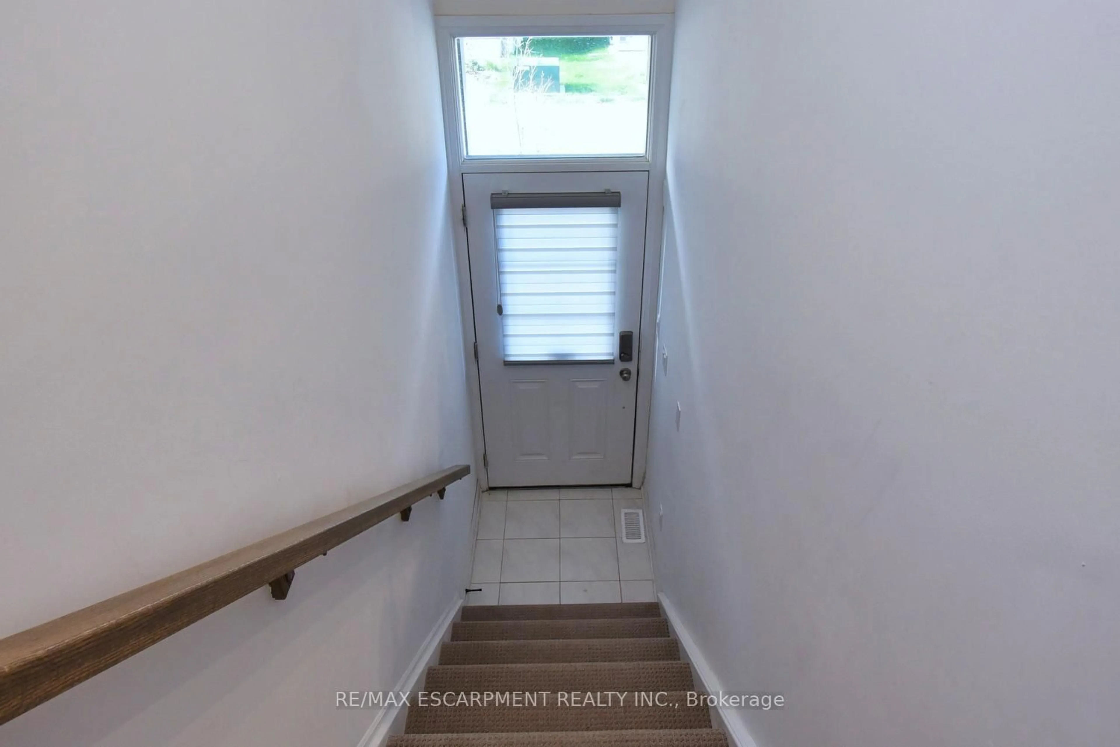Unknown for 120 Court Dr #66, Brant Ontario N3L 4C1