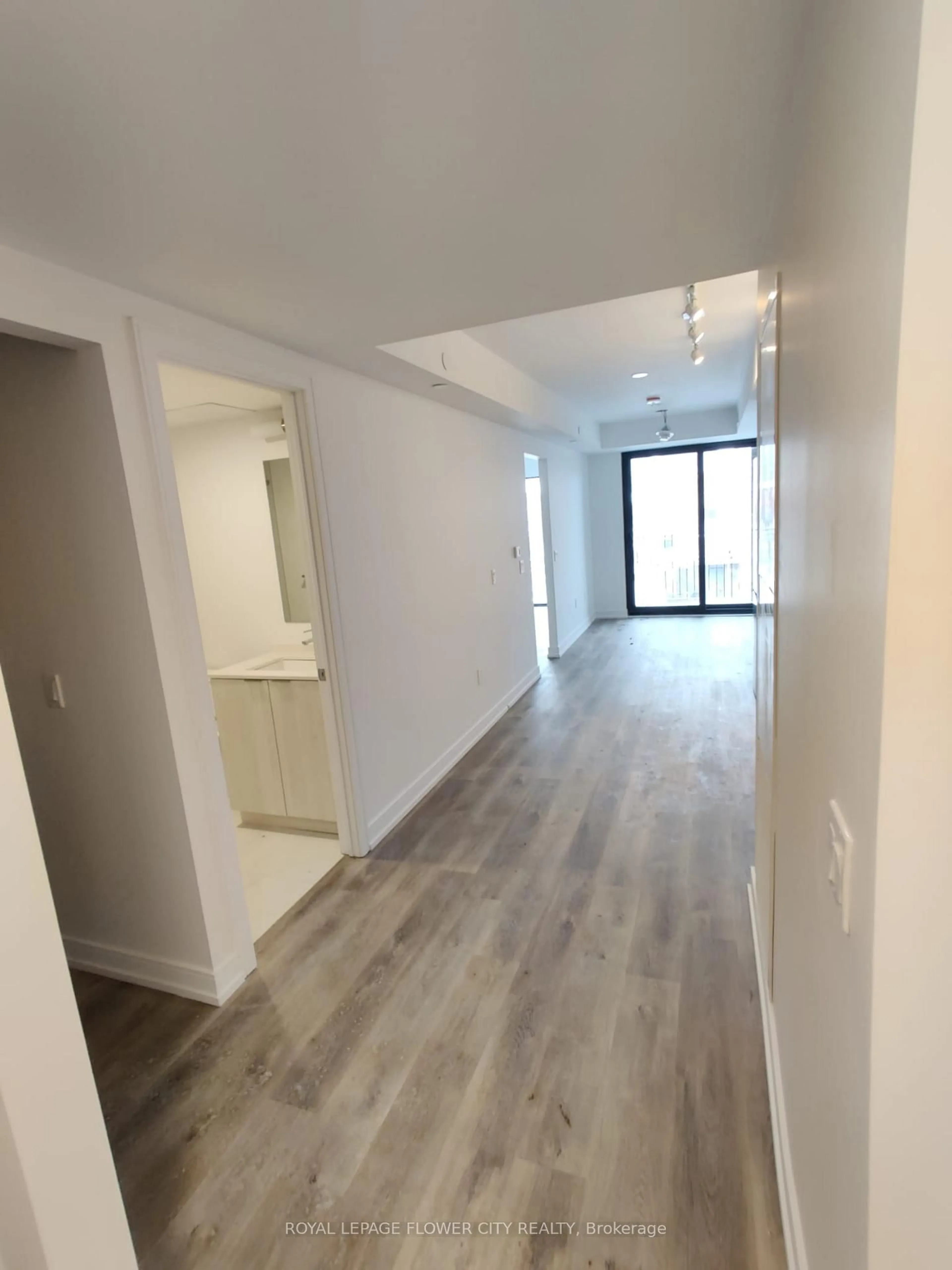 A pic of a room for 1 Jarvis St #311, Hamilton Ontario L8R 0A8