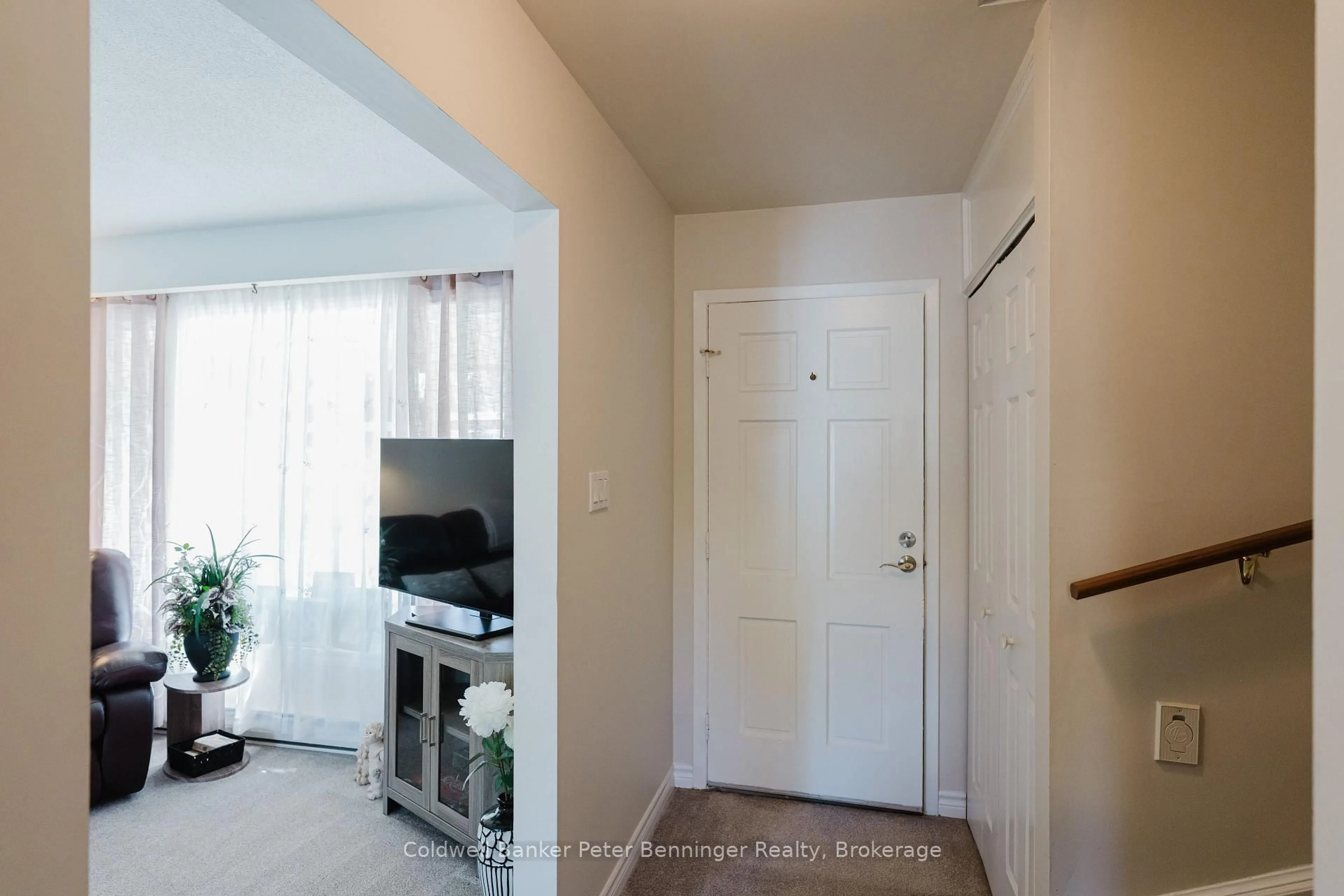 Unknown for 313 Market St, Saugeen Shores Ontario N0H 2C0