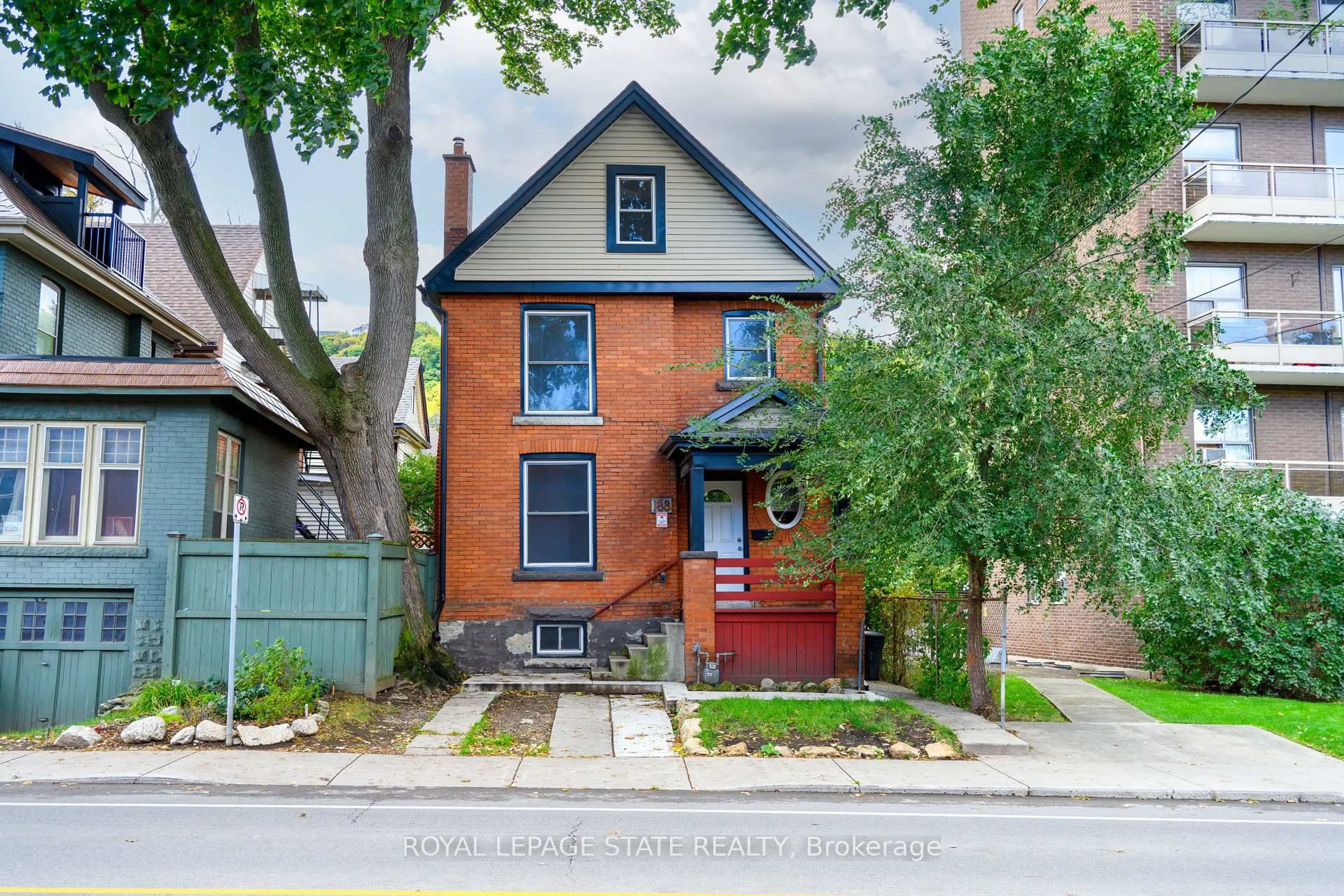 Home with brick exterior material, street for 188 Stinson St, Hamilton Ontario L8N 1S9