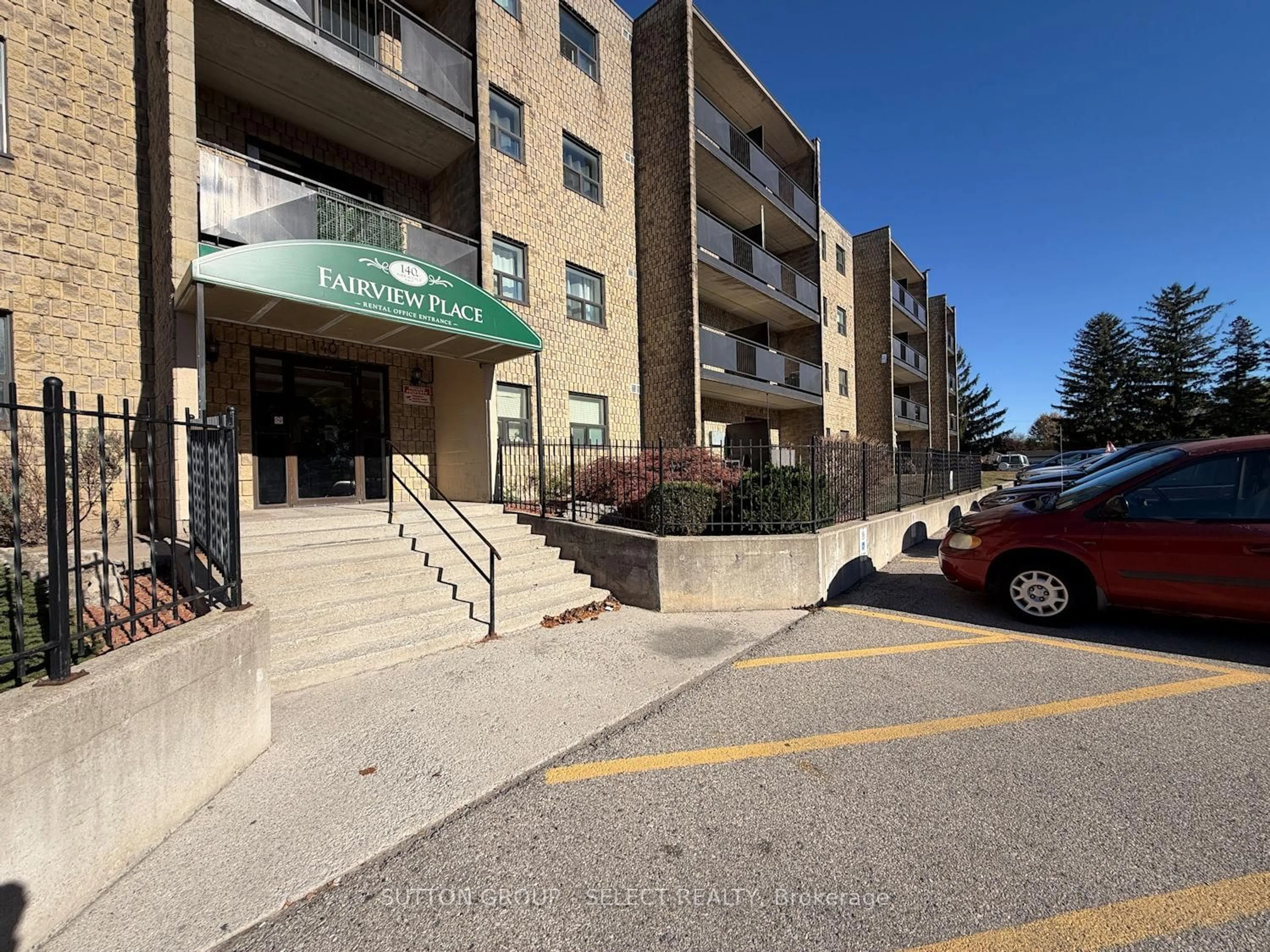 Unknown for 140 Park Ave #402, Chatham-Kent Ontario N7M 3V6