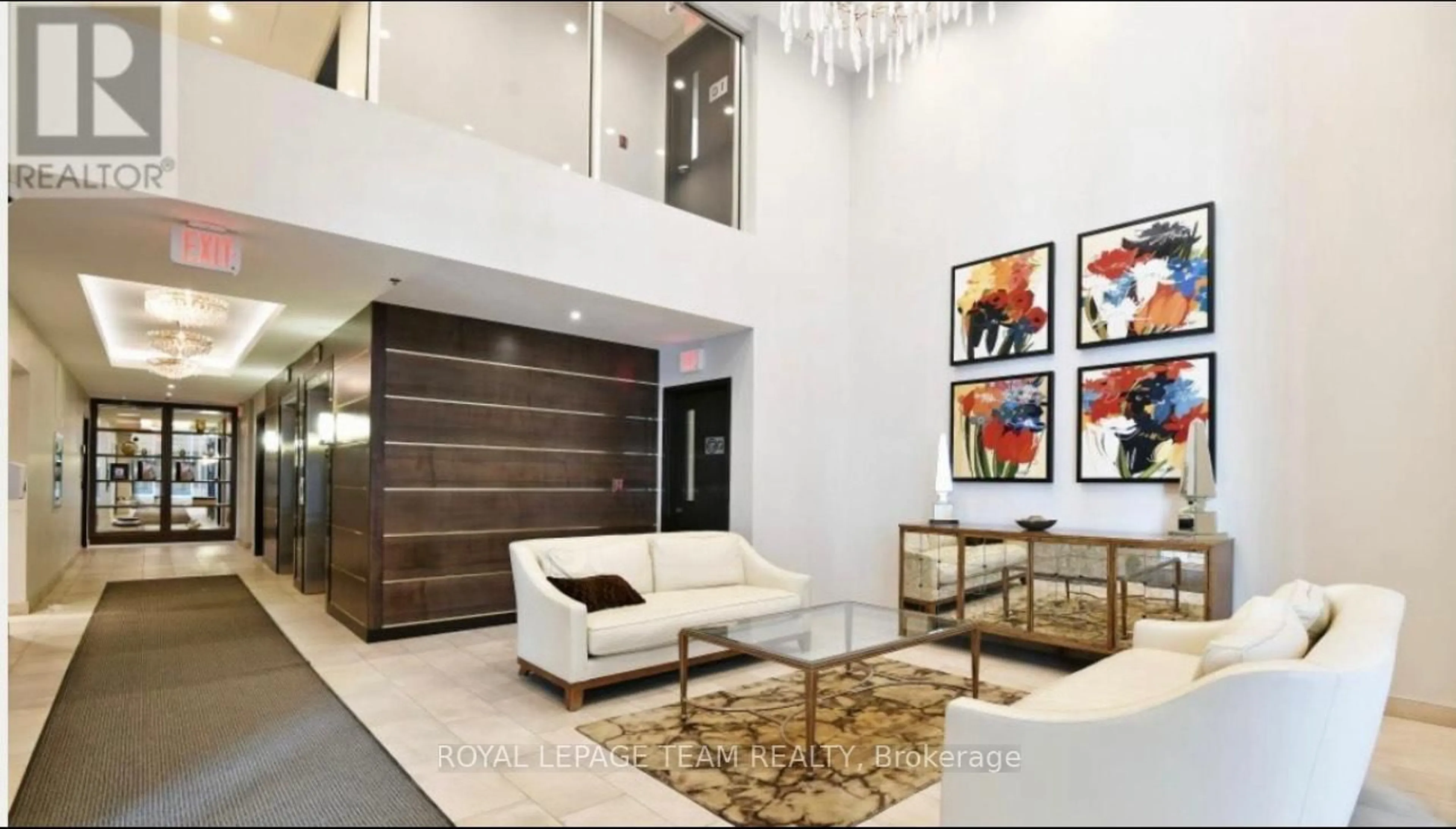 Lobby for 108 RICHMOND Rd #207, Ottawa Ontario K1Z 0B3