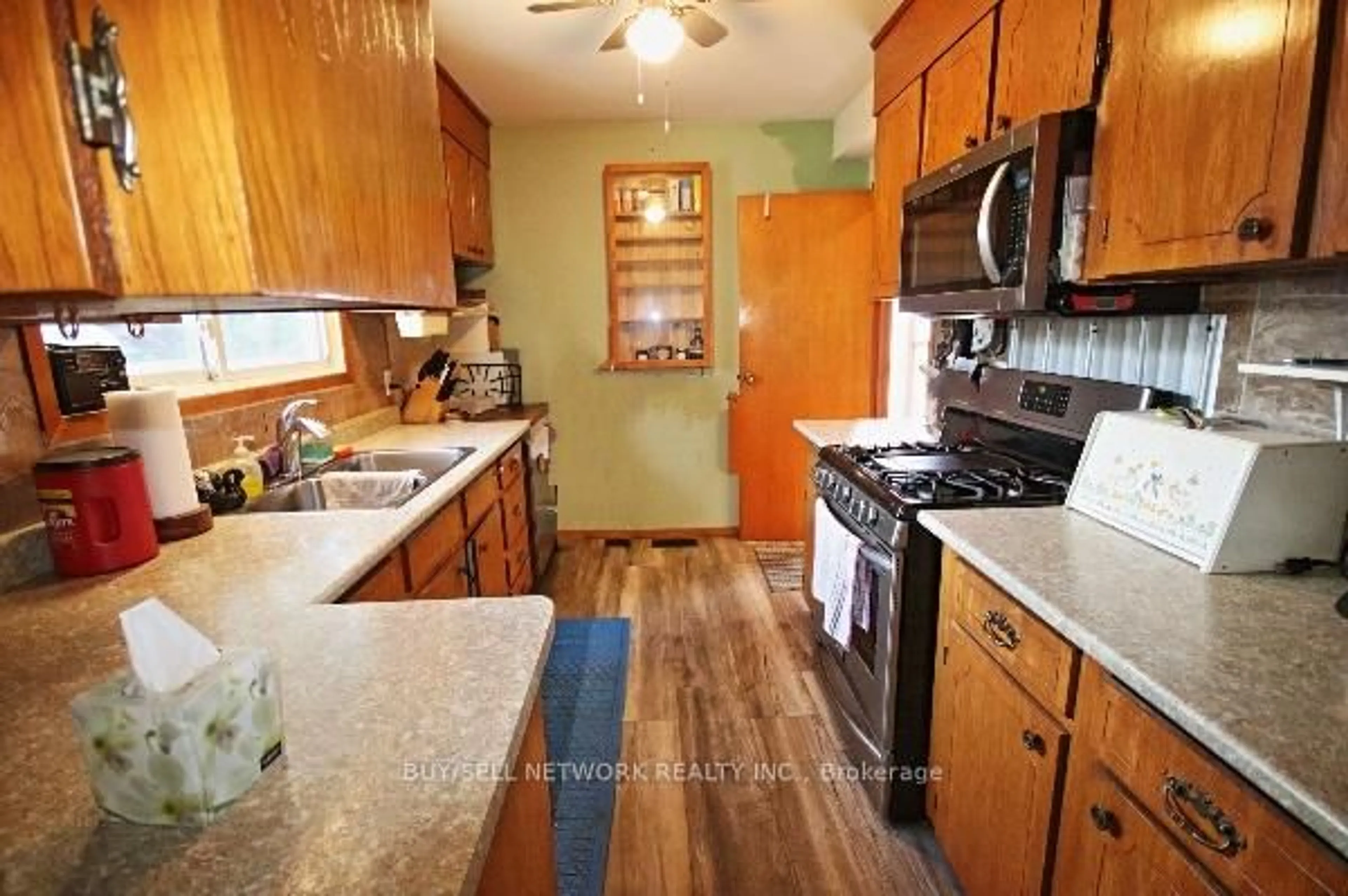 Standard kitchen, ceramic/tile floor for 9 Hemlock St, Highlands East Ontario K0L 1M0