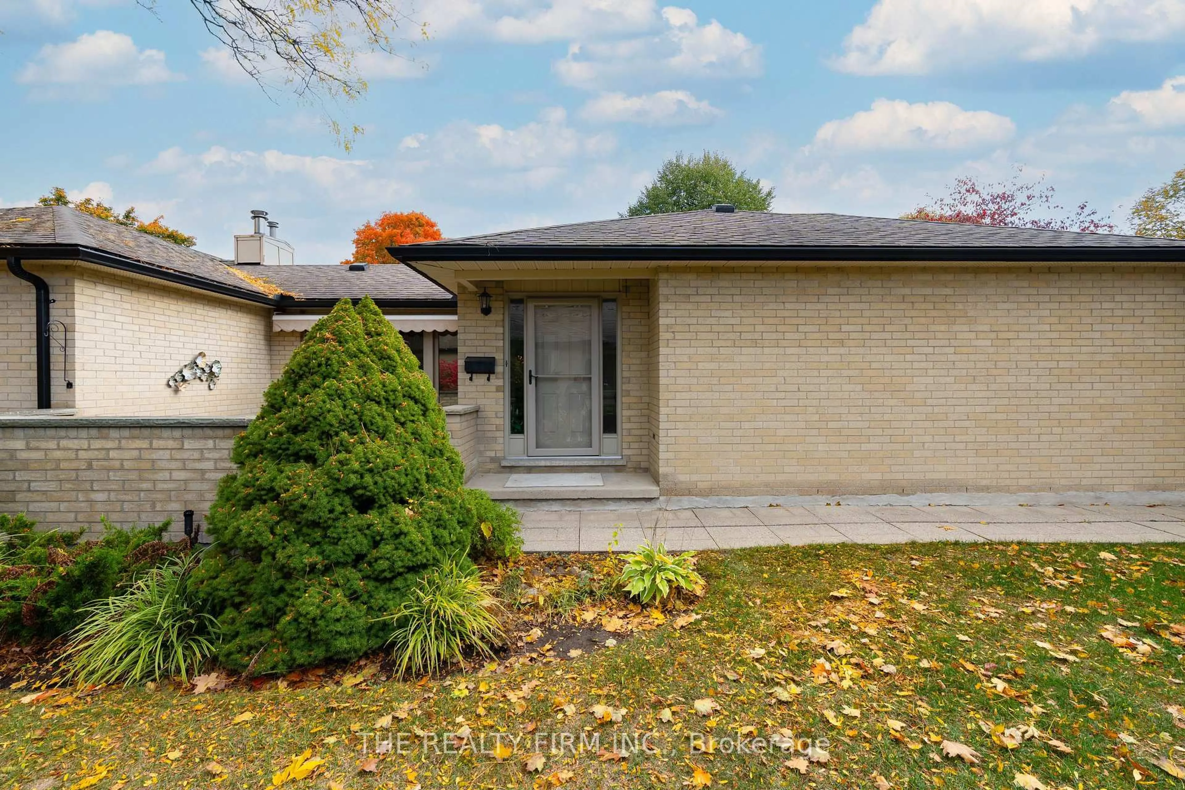 Home with brick exterior material, street for 93 Pine Valley Gate #27, London South Ontario N6J 4L6