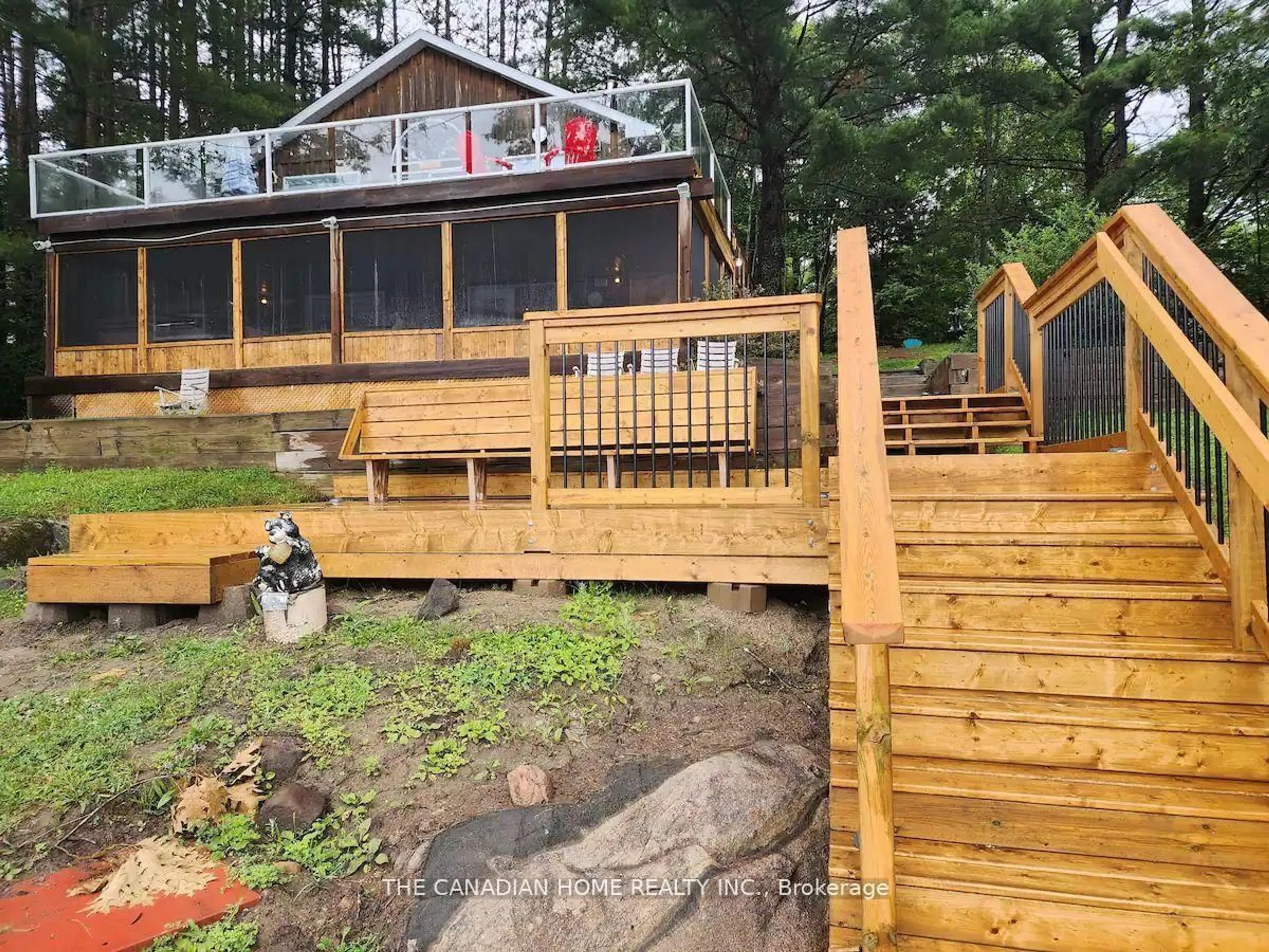 Patio, water/lake/river/ocean view for 92 Mckellar Lake Rd, McKellar Ontario P0G 1C0