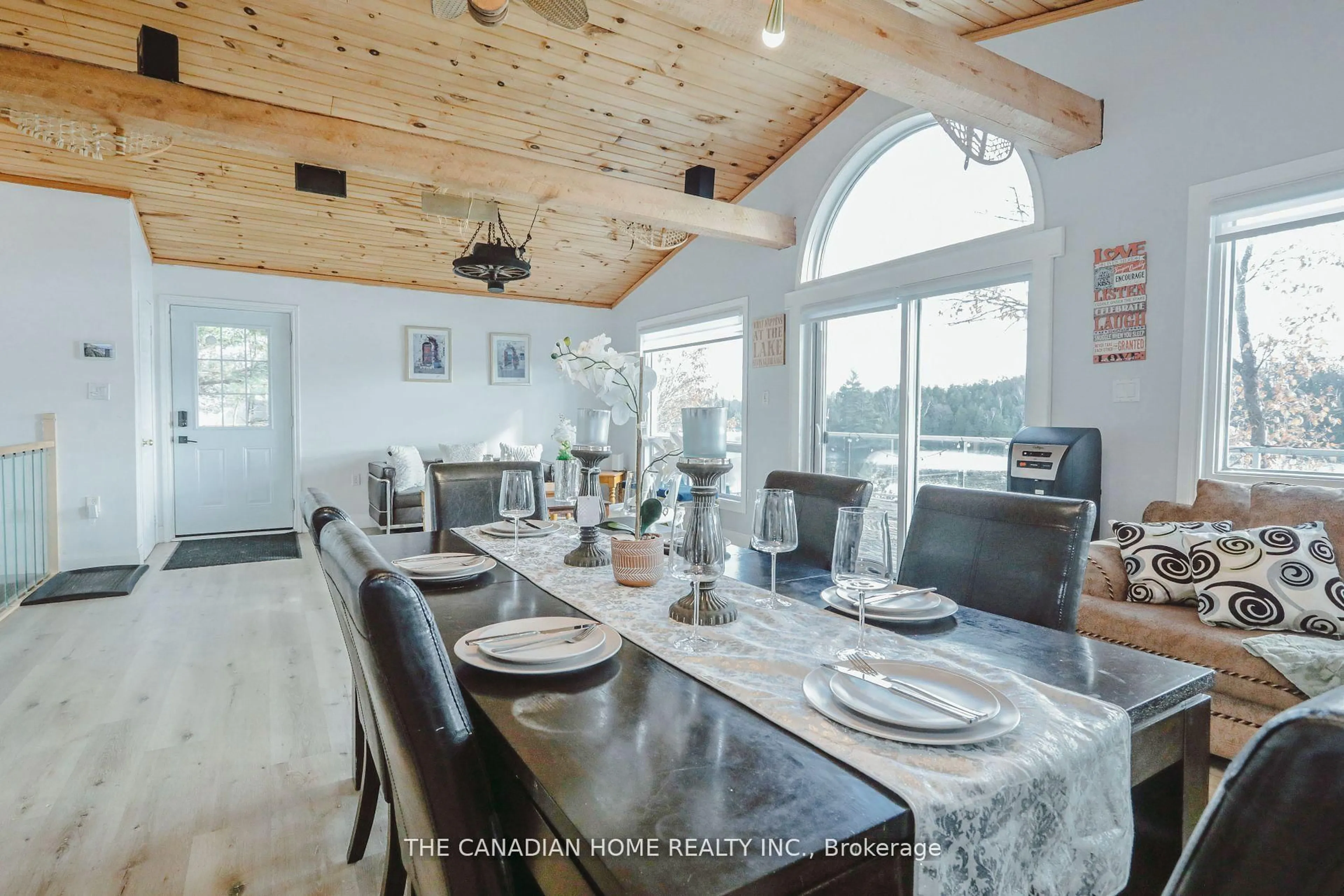 Dining room, ceramic/tile floor for 92 Mckellar Lake Rd, McKellar Ontario P0G 1C0