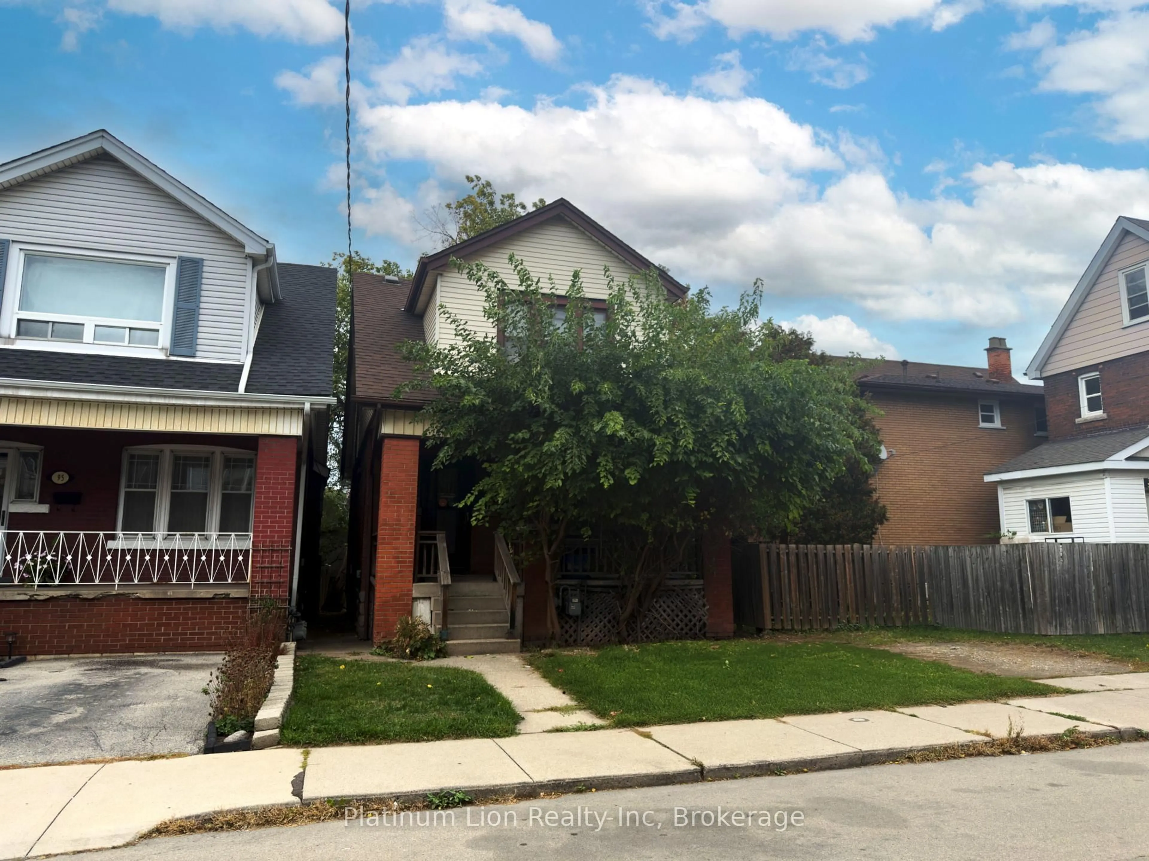Home with brick exterior material, street for 97 Somerset Ave, Hamilton Ontario L8L 2L6