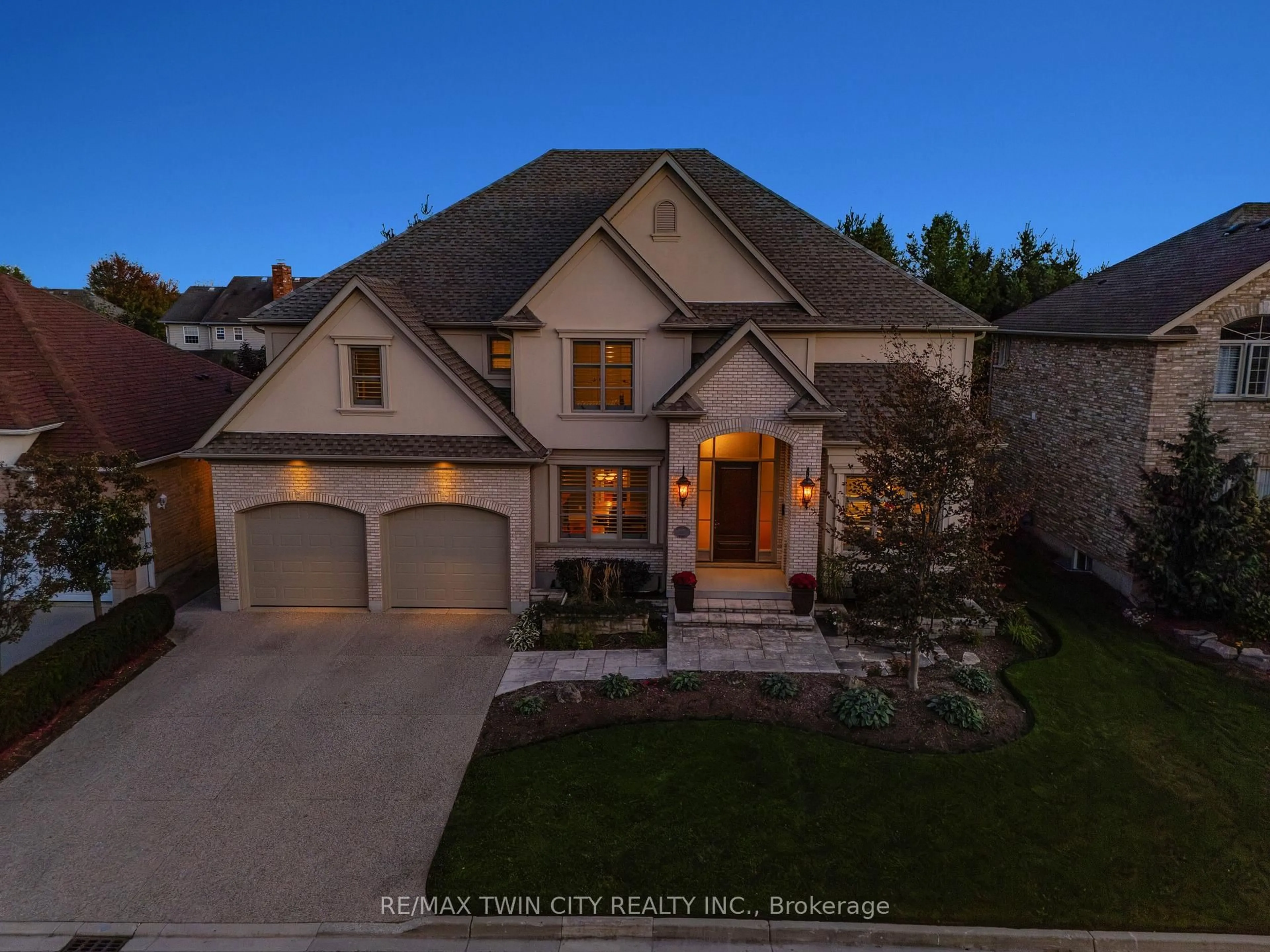 Home with brick exterior material, street for 541 Falconridge Cres, Kitchener Ontario N2K 4J2
