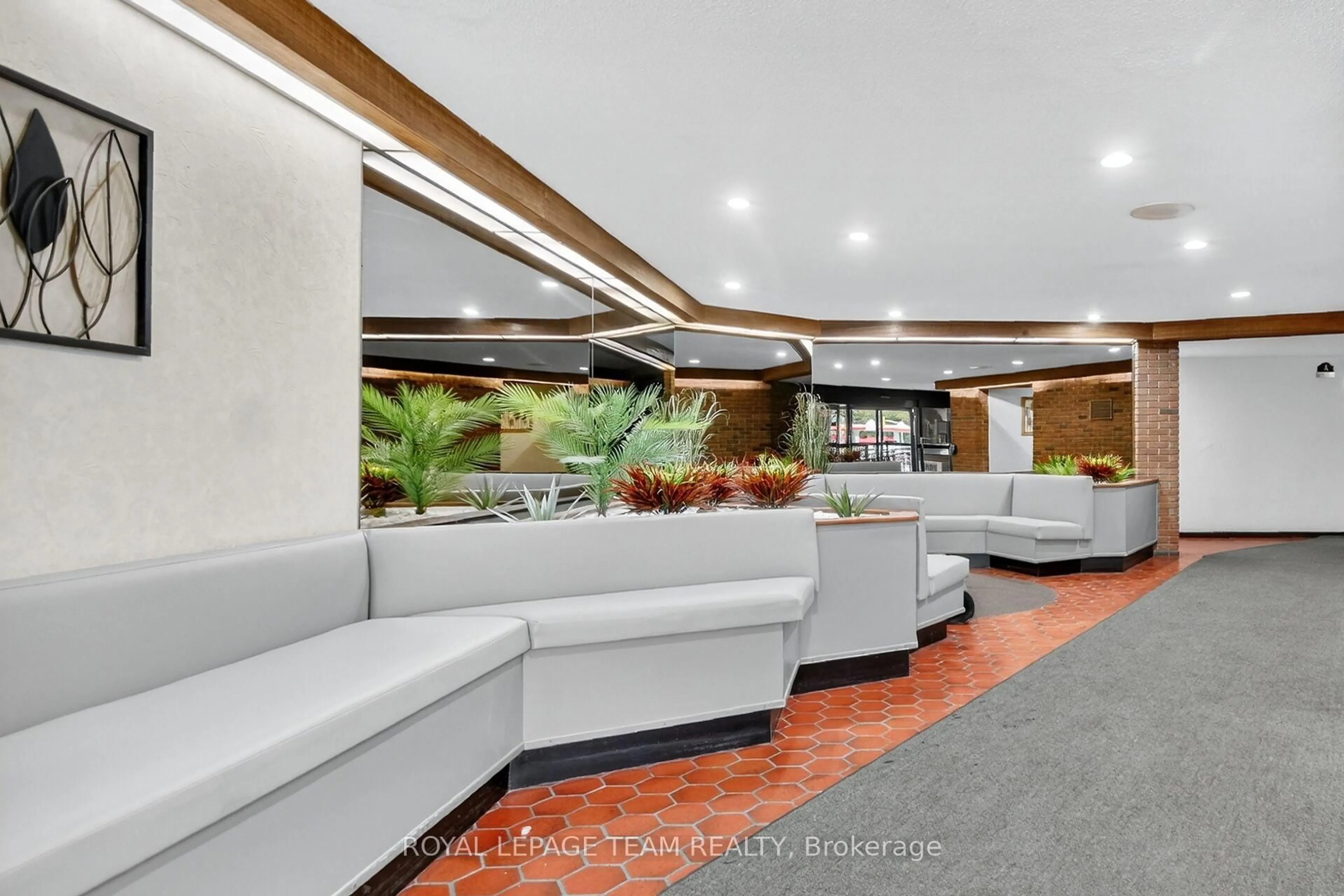 Lobby for 3100 Carling Ave #513, Ottawa Ontario K2B 6J6