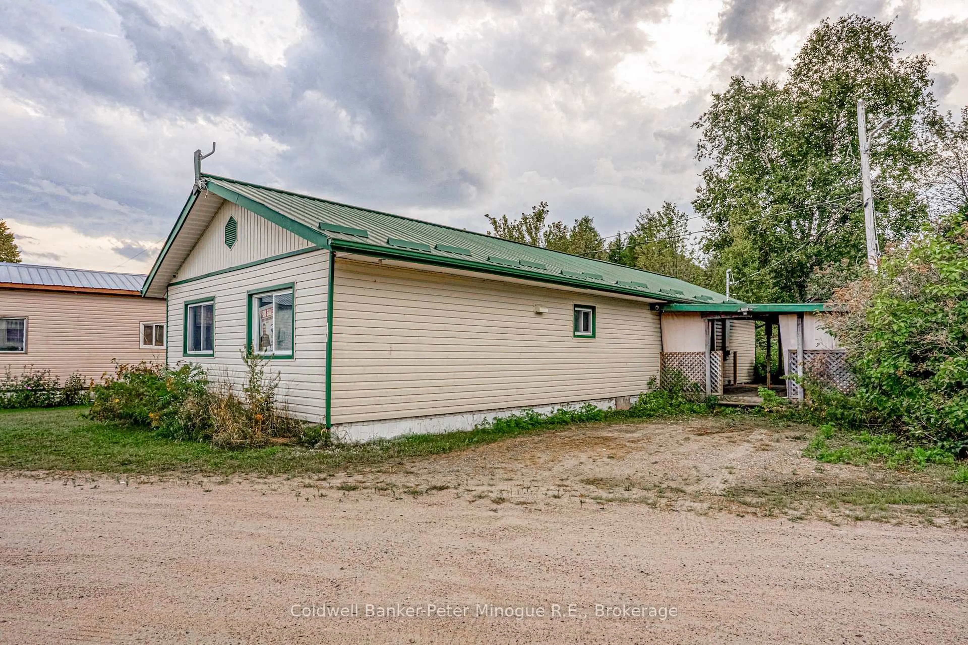 Unknown for 1134 Highway 17 W #17, Unorganized Townships Ontario P1B 8G5