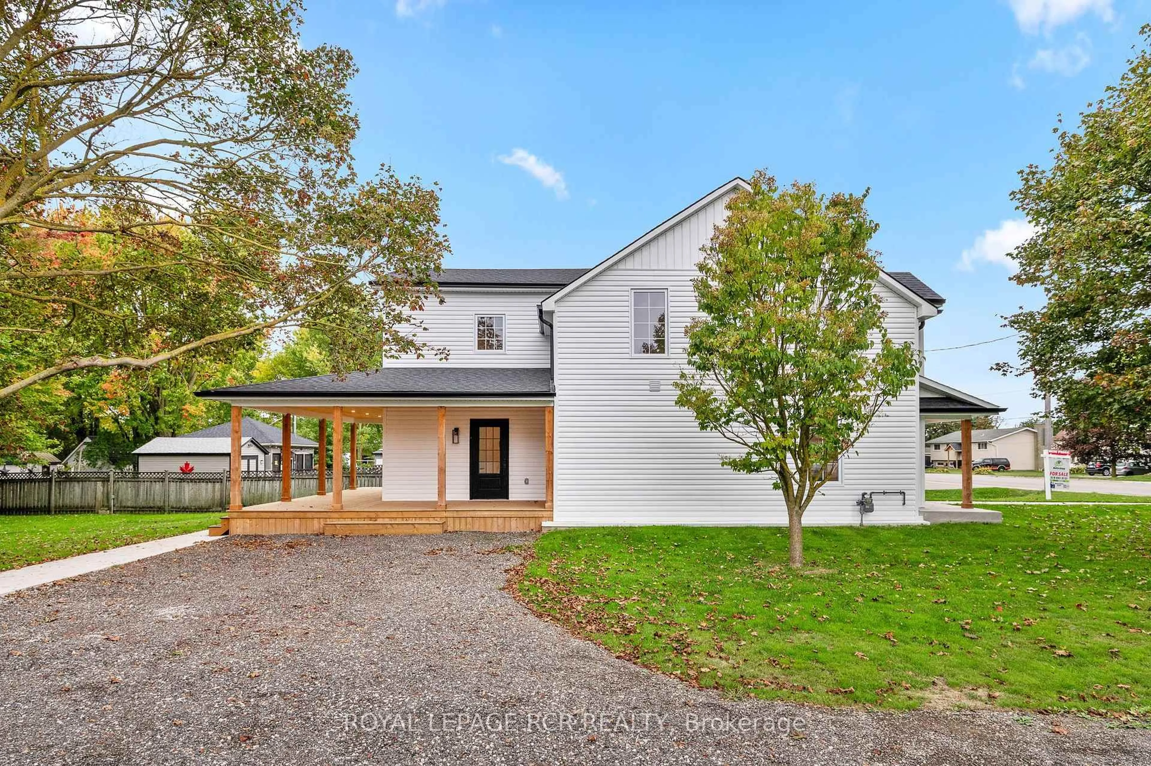 Home with brick exterior material, building for 349 Smith St, Wellington North Ontario N0G 1A0