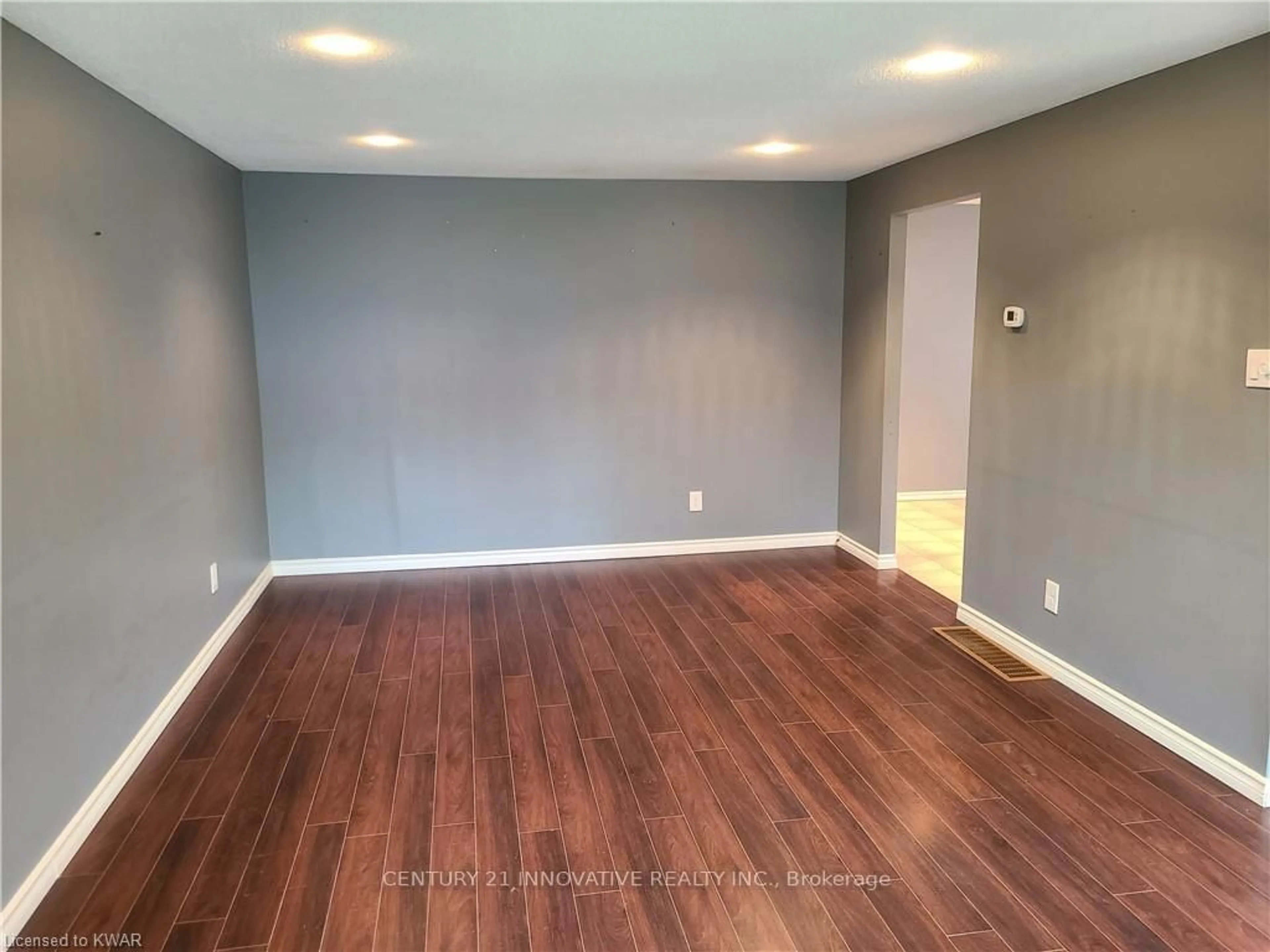 A pic of a room for 75 Pepperwood Cres, Kitchener Ontario N2A 2R4