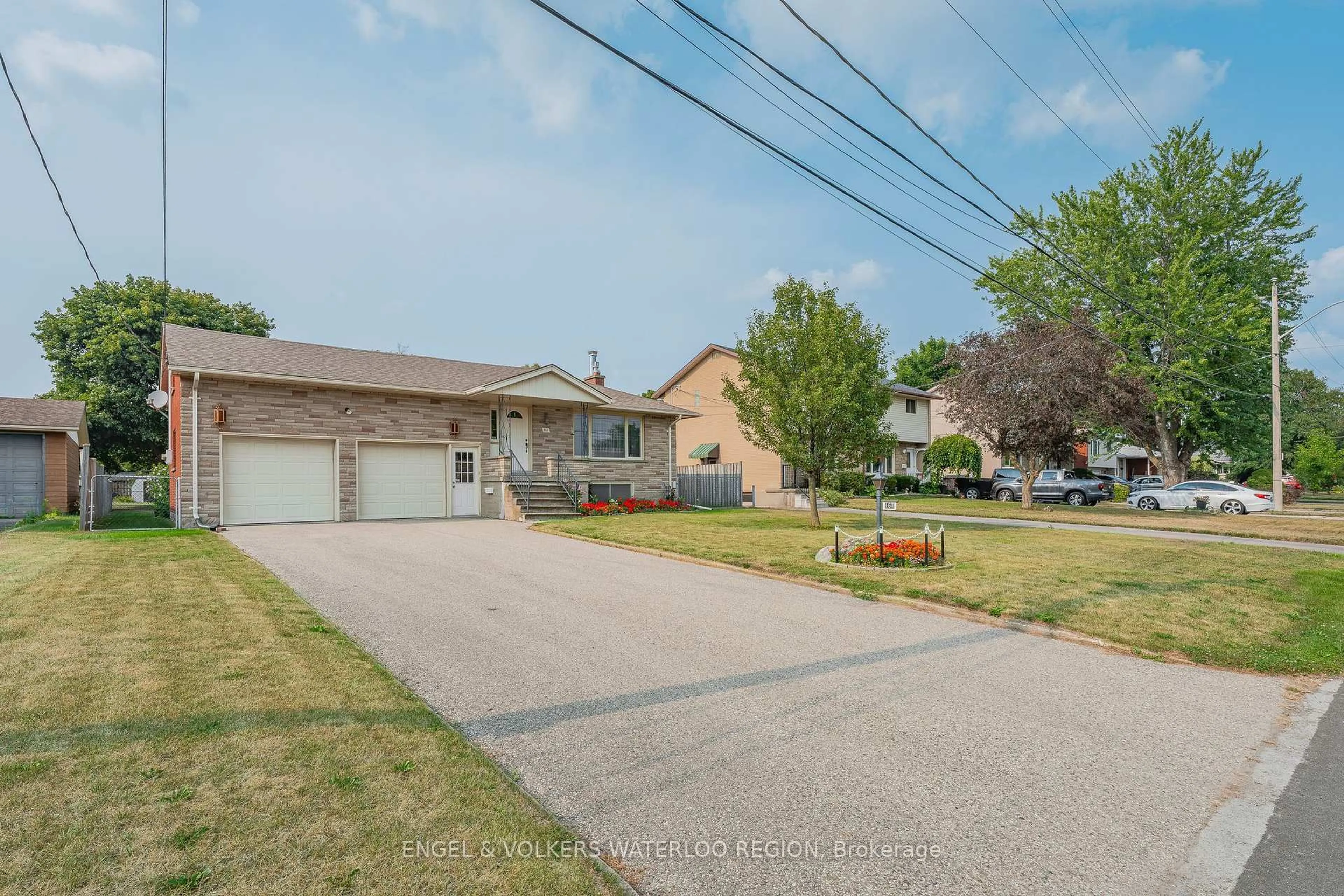A pic from outside/outdoor area/front of a property/back of a property/a pic from drone, street for 161 Schweitzer St, Kitchener Ontario N2K 1C3