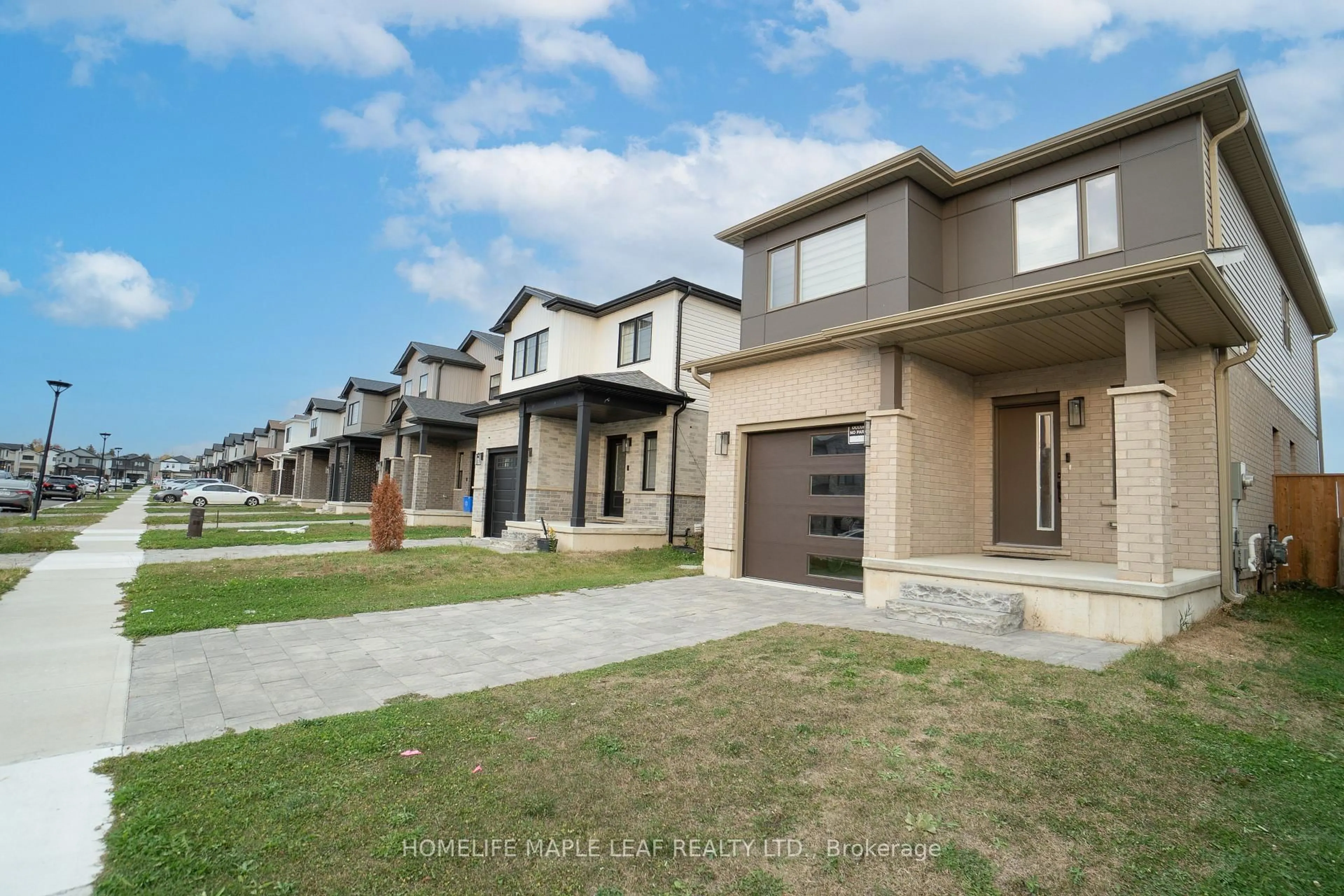 Unknown for 3912 Auckland Ave, London South Ontario N6L 0J3