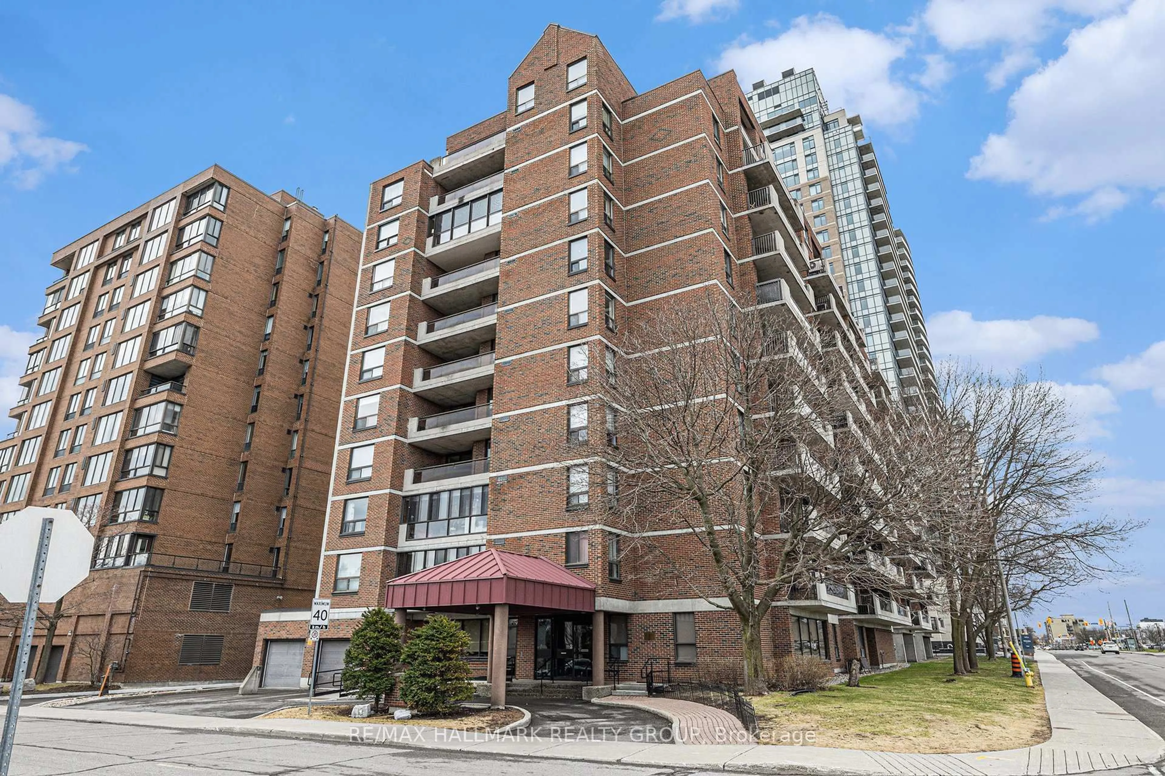 Unknown for 50 Emmerson Ave #101, Ottawa Ontario K1Y 4P7