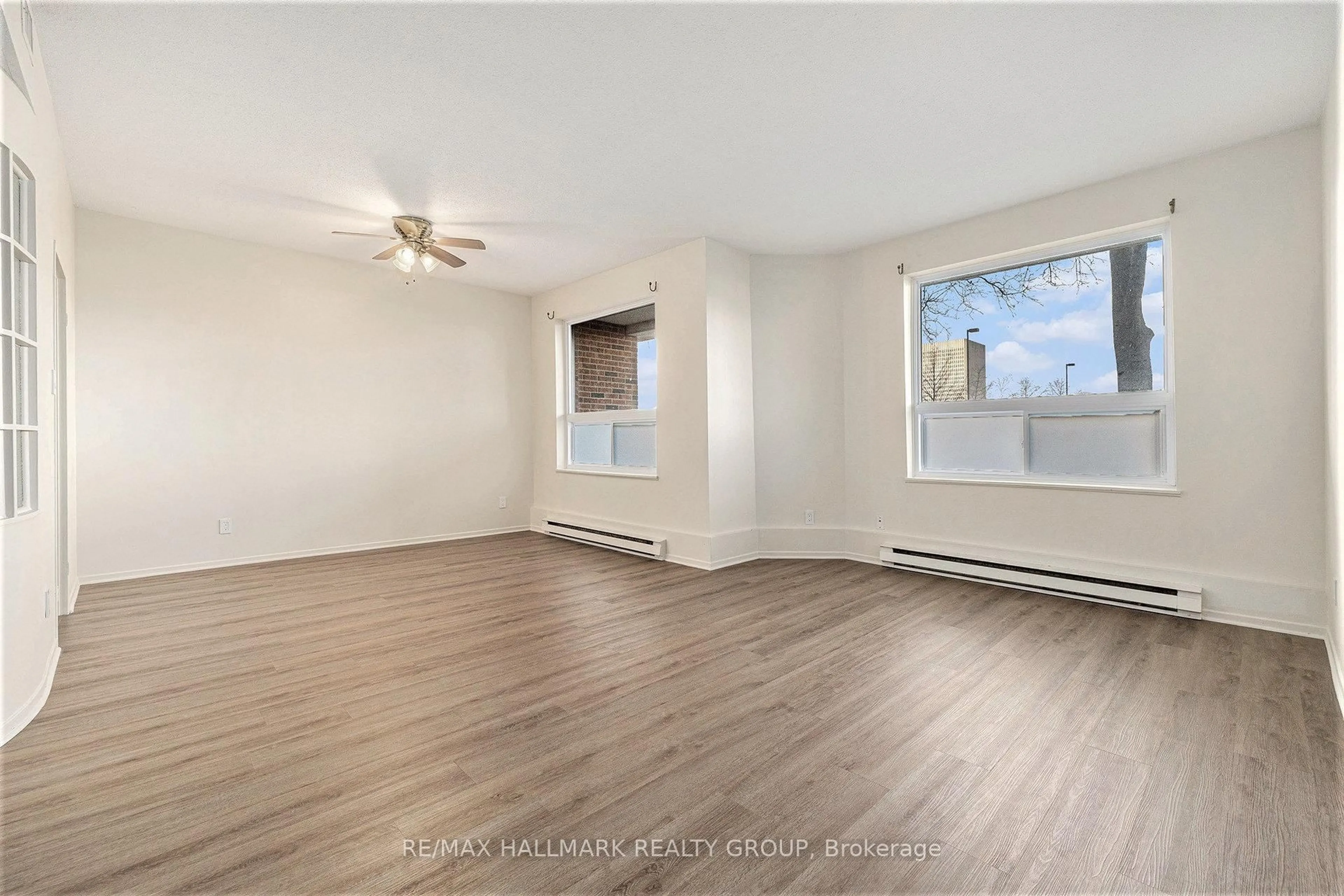 A pic of a room for 50 Emmerson Ave #101, Ottawa Ontario K1Y 4P7