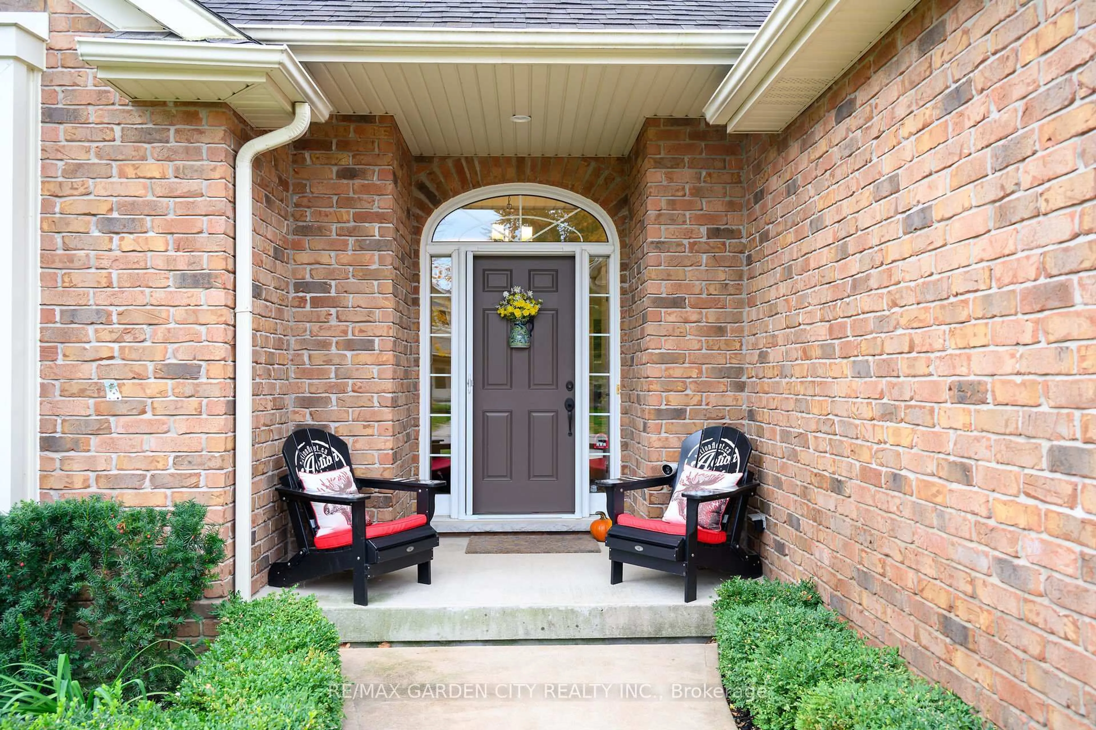Unknown for 8 Bacon Lane, Pelham Ontario L0S 1E4