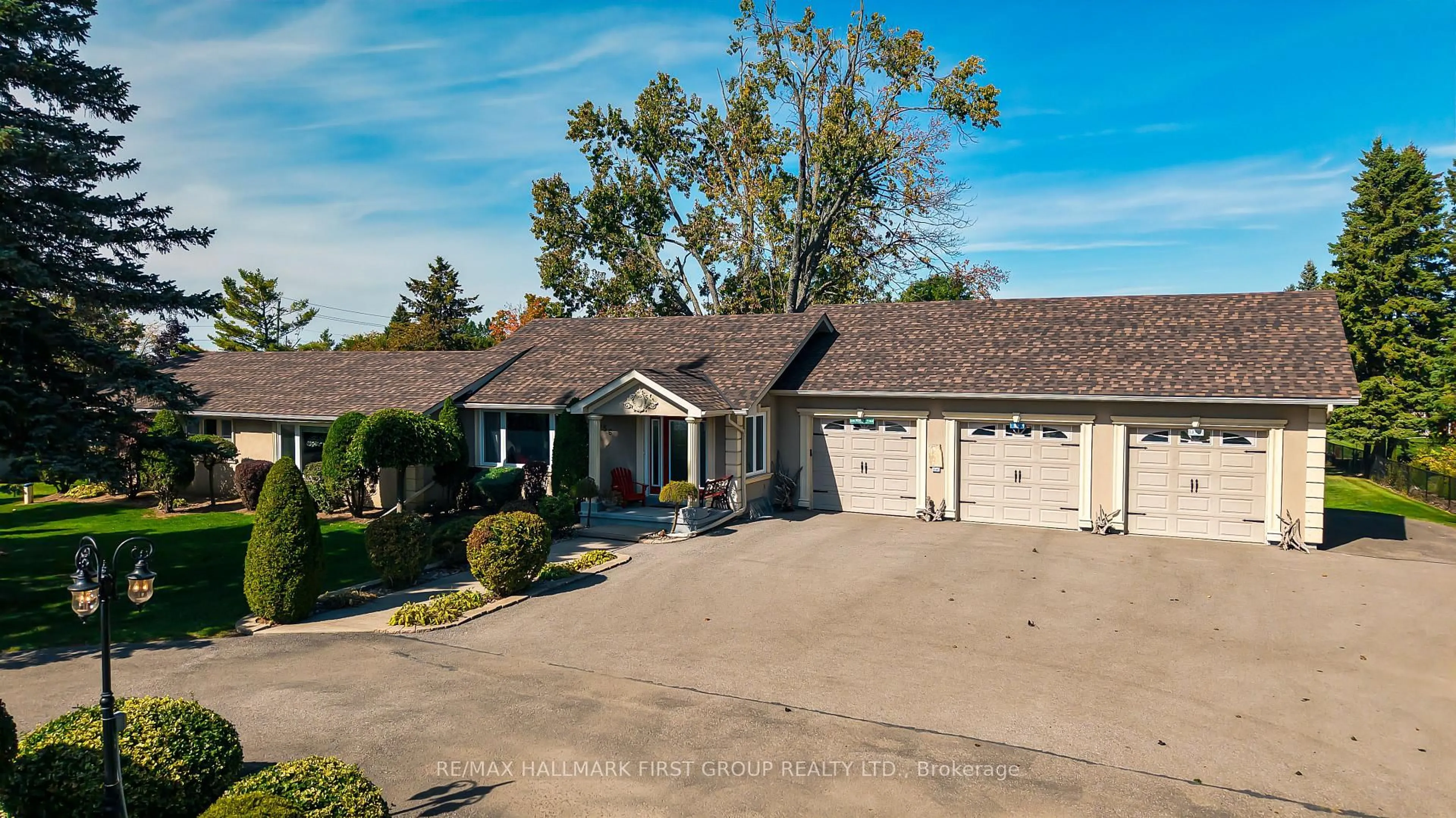 A pic from outside/outdoor area/front of a property/back of a property/a pic from drone, street for 1856 Sherbrooke St, Cavan Monaghan Ontario L0A 1G0