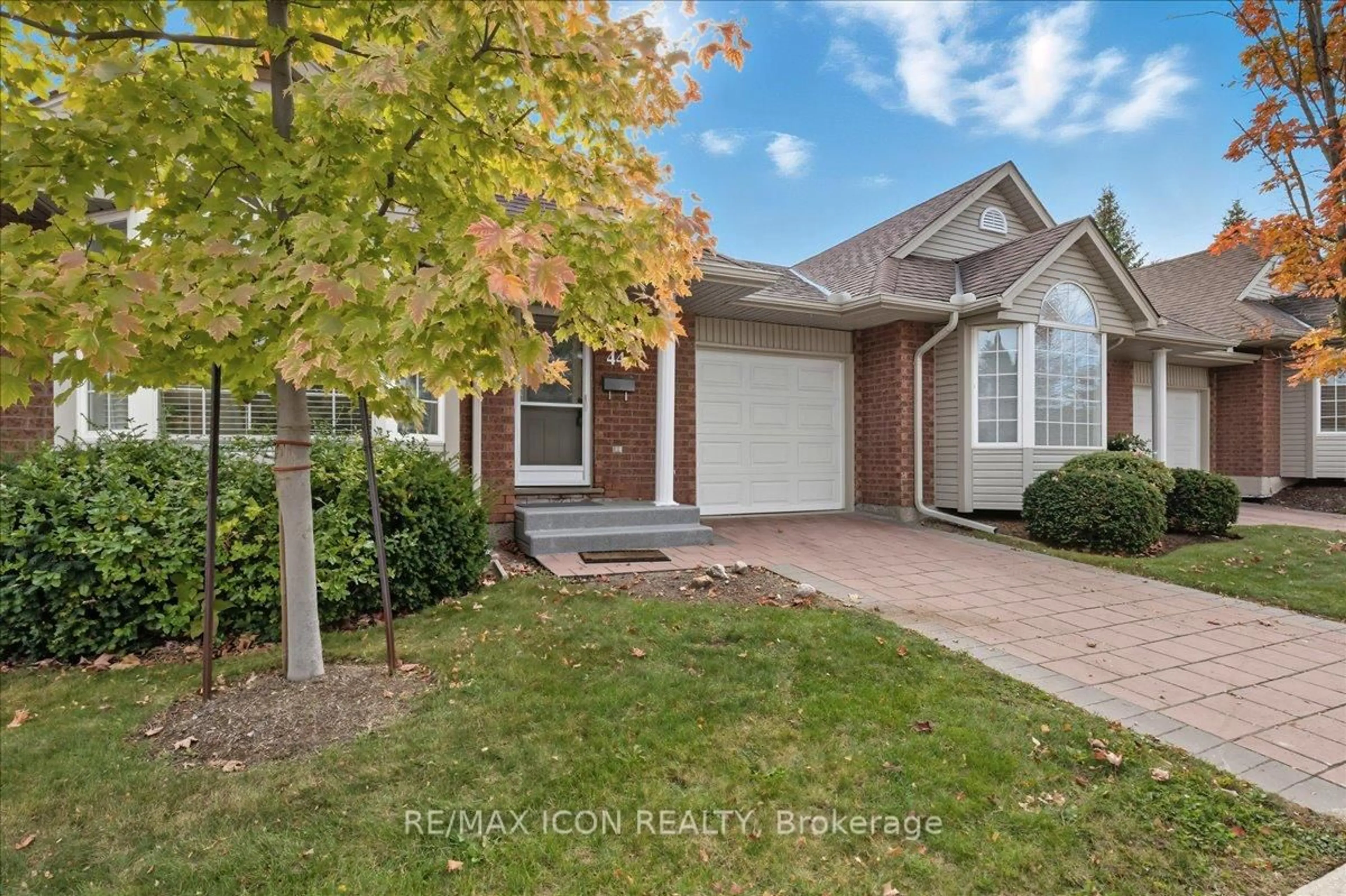 Home with brick exterior material, street for 360 Erbsville Rd #44, Waterloo Ontario N2T 2W3