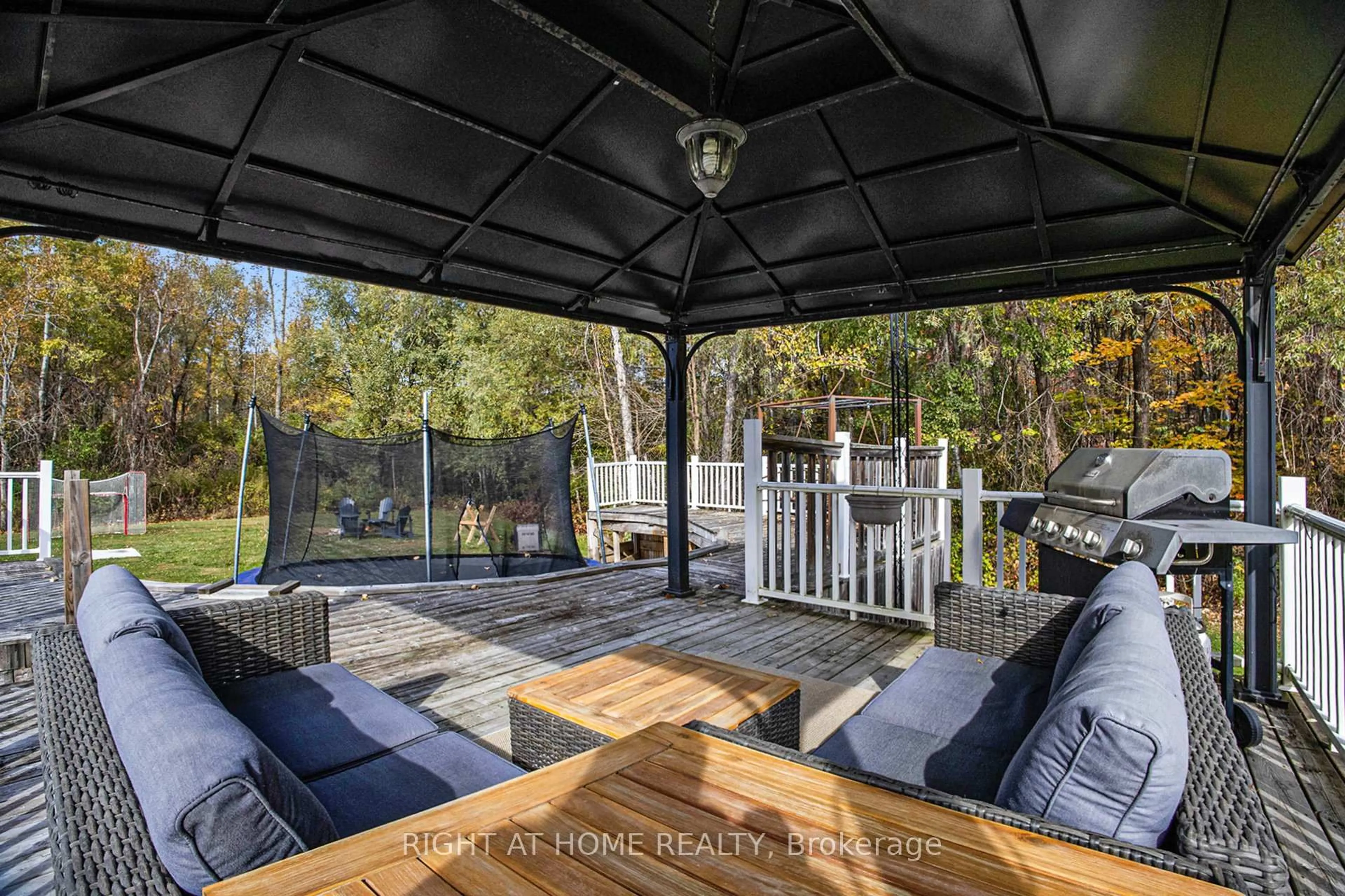 Patio, water/lake/river/ocean view for 2849 Blanchfield Rd, Osgoode Ontario K0A 2W0