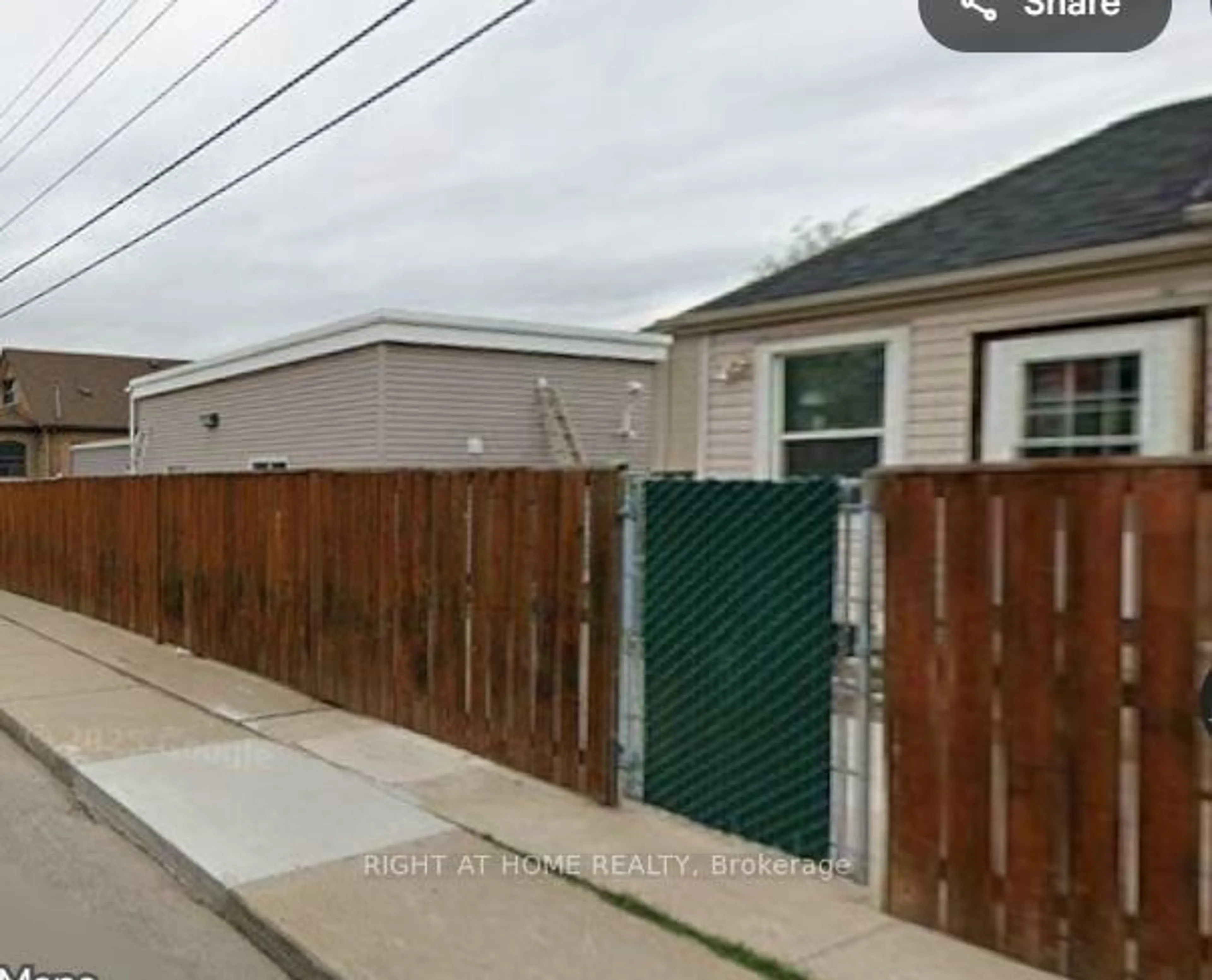 Unknown for 85 & 85R Robins Ave, Hamilton Ontario L8H 4N5