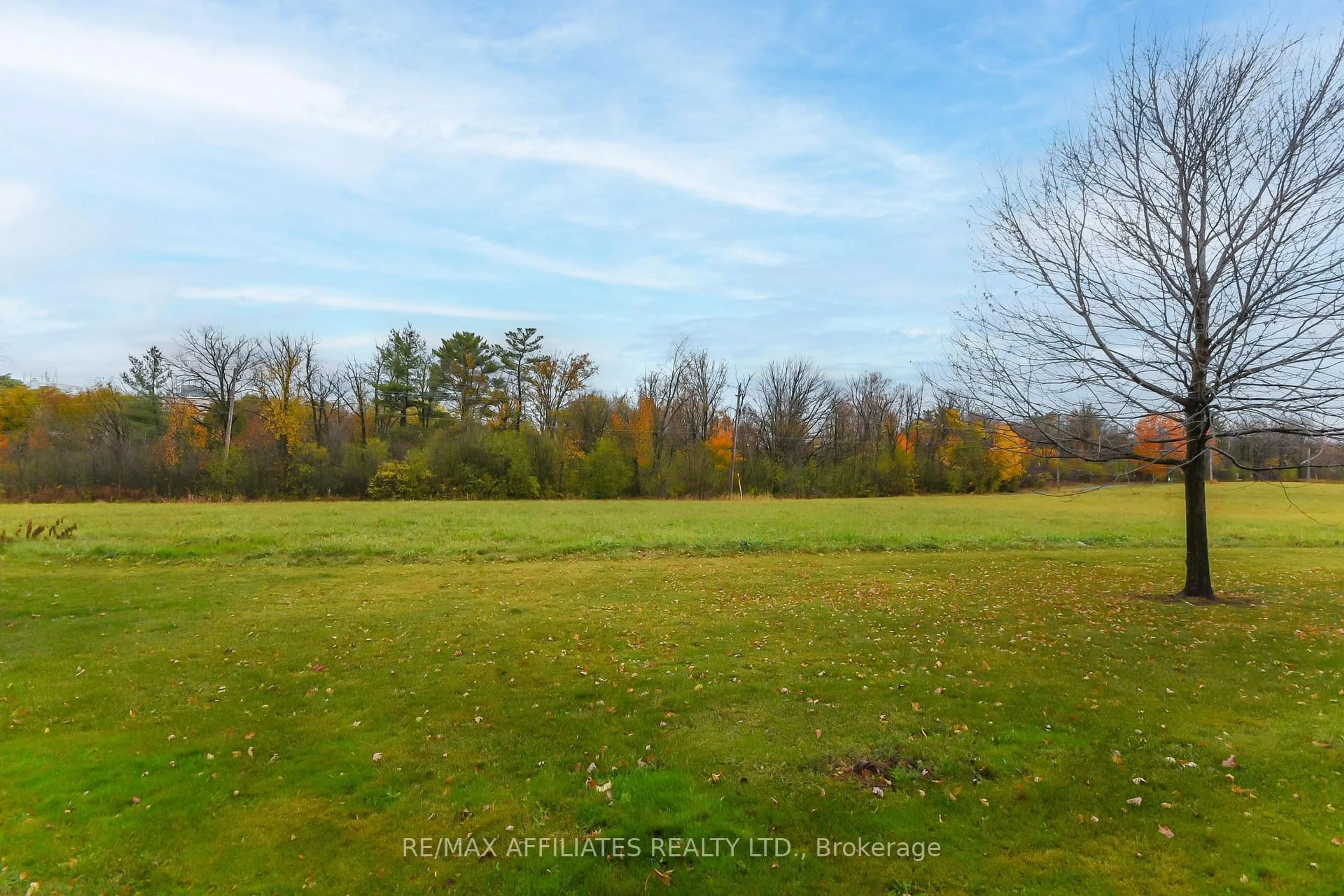 A pic from outside/outdoor area/front of a property/back of a property/a pic from drone, forest/trees view for 758 St Andre Dr #87A, Ottawa Ontario K1C 4S6