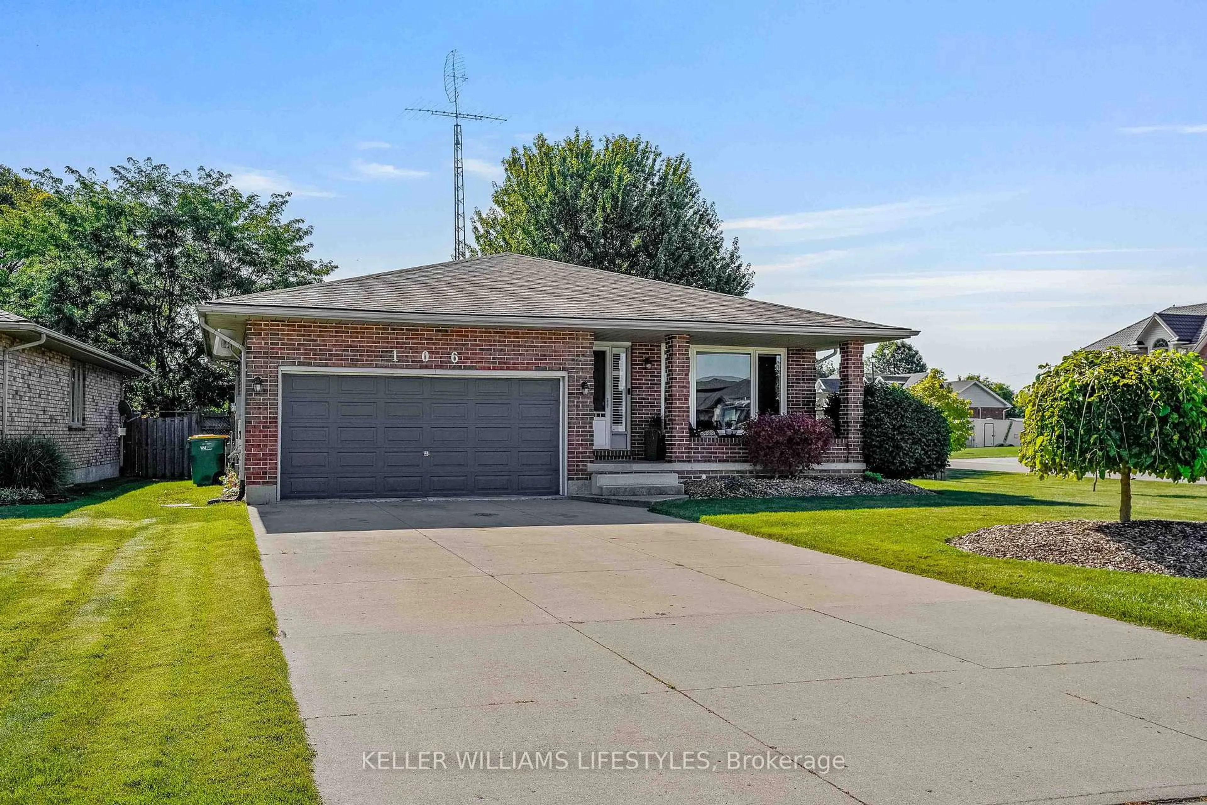 Home with brick exterior material, street for 106 ANDERSON Ave, Southwest Middlesex Ontario N0L 1M0