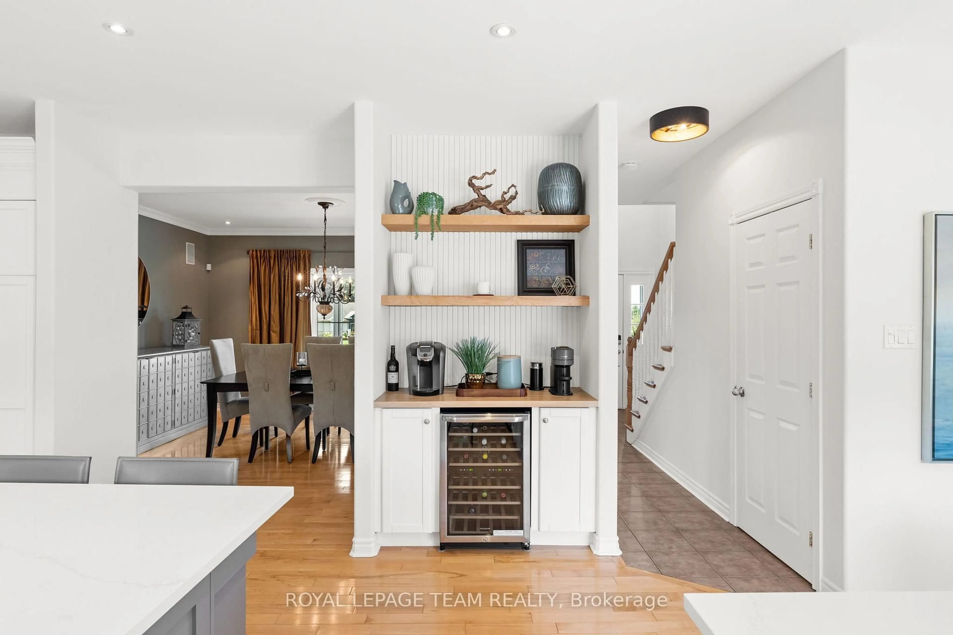 Open concept kitchen, unknown for 117 Lady Lochead Lane, Carp Ontario K0A 1L0