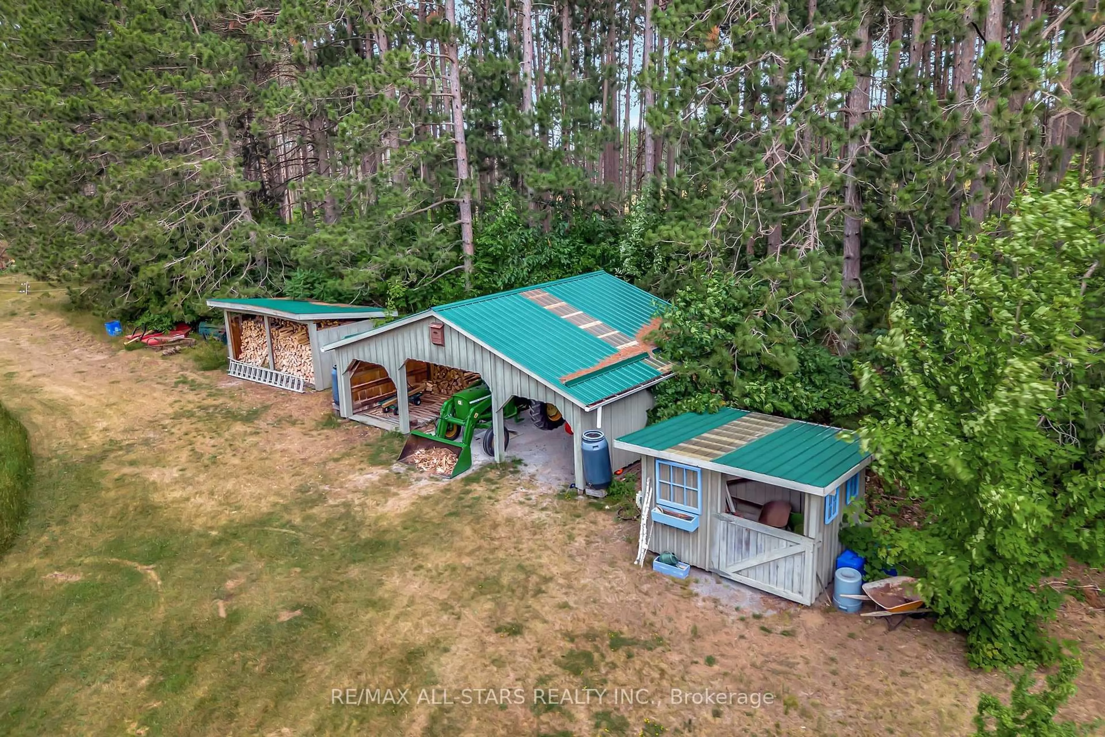 A pic from outside/outdoor area/front of a property/back of a property/a pic from drone, unknown for 485 Burnt River Rd, Kawartha Lakes Ontario K0M 1C0