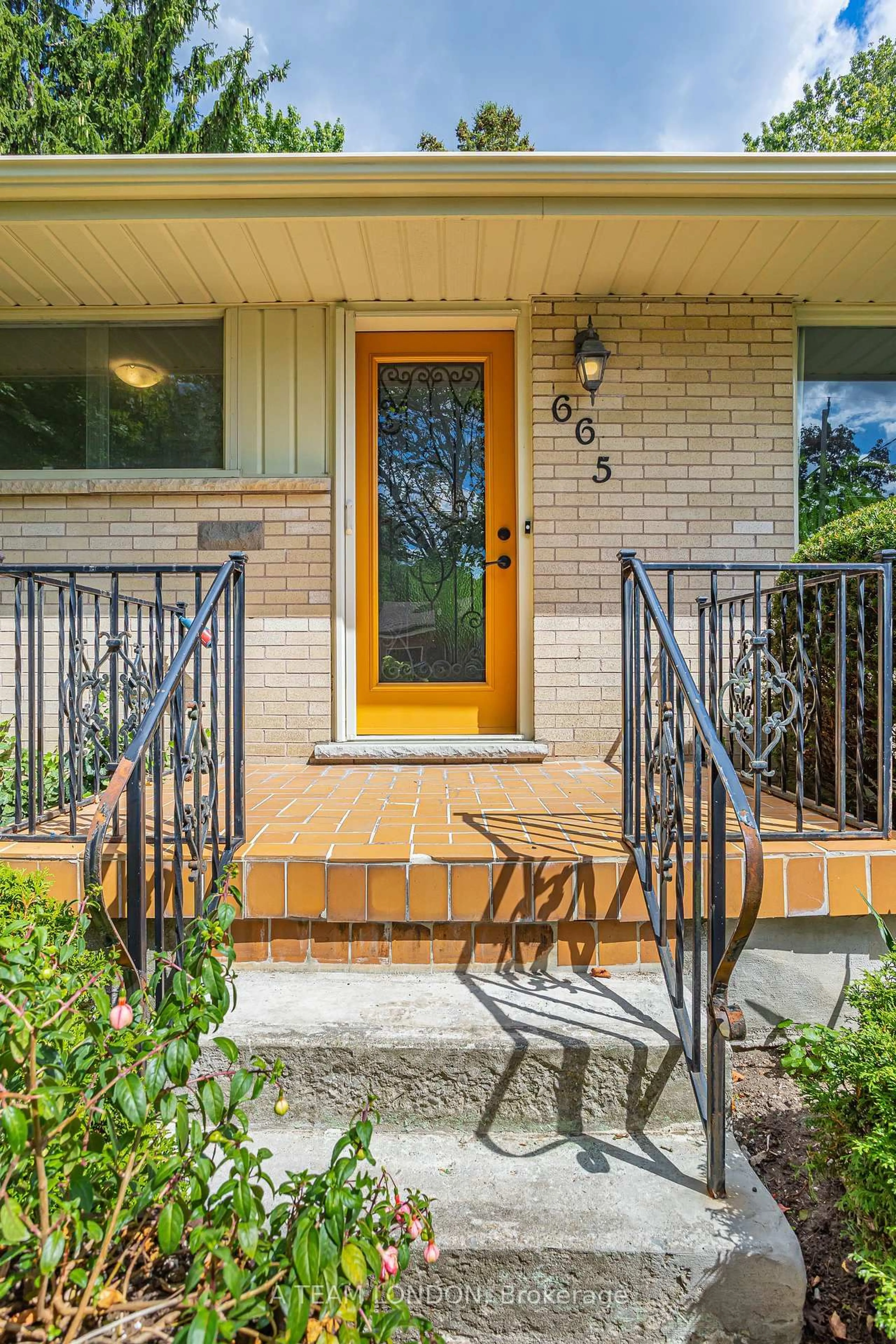 Home with brick exterior material, street for 665 Kildare Rd, London North Ontario N6H 3J1