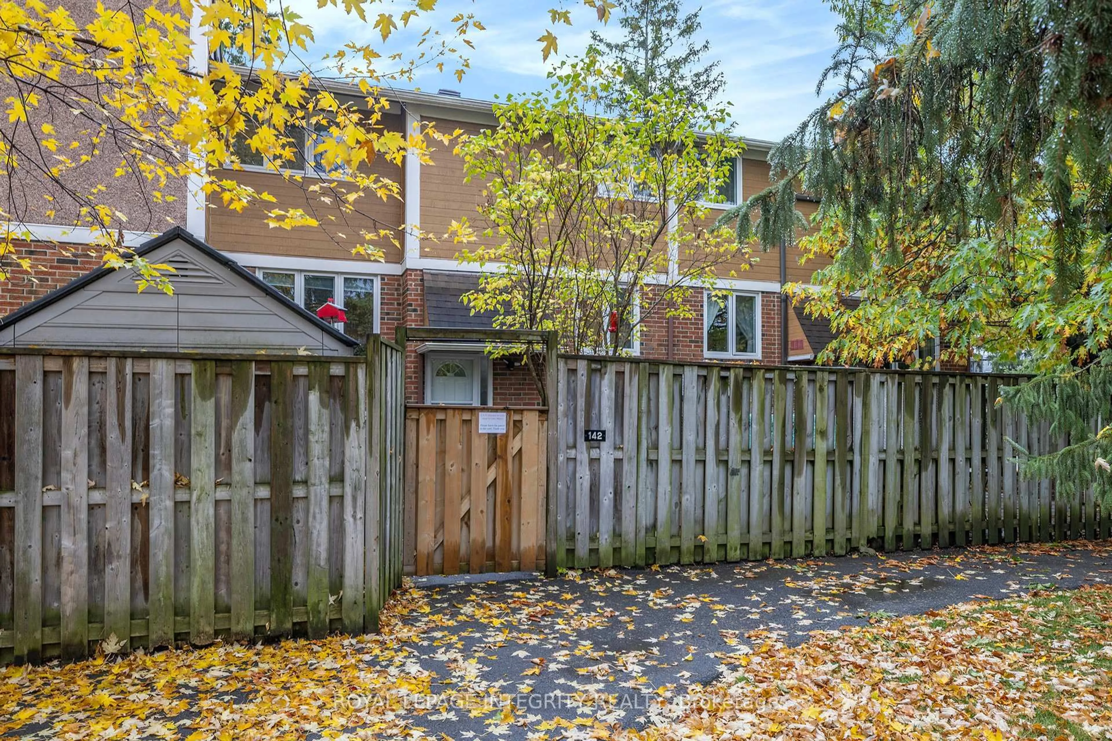 Patio, street for 142 Salter Cres #69, Kanata Ontario K2K 1Y8