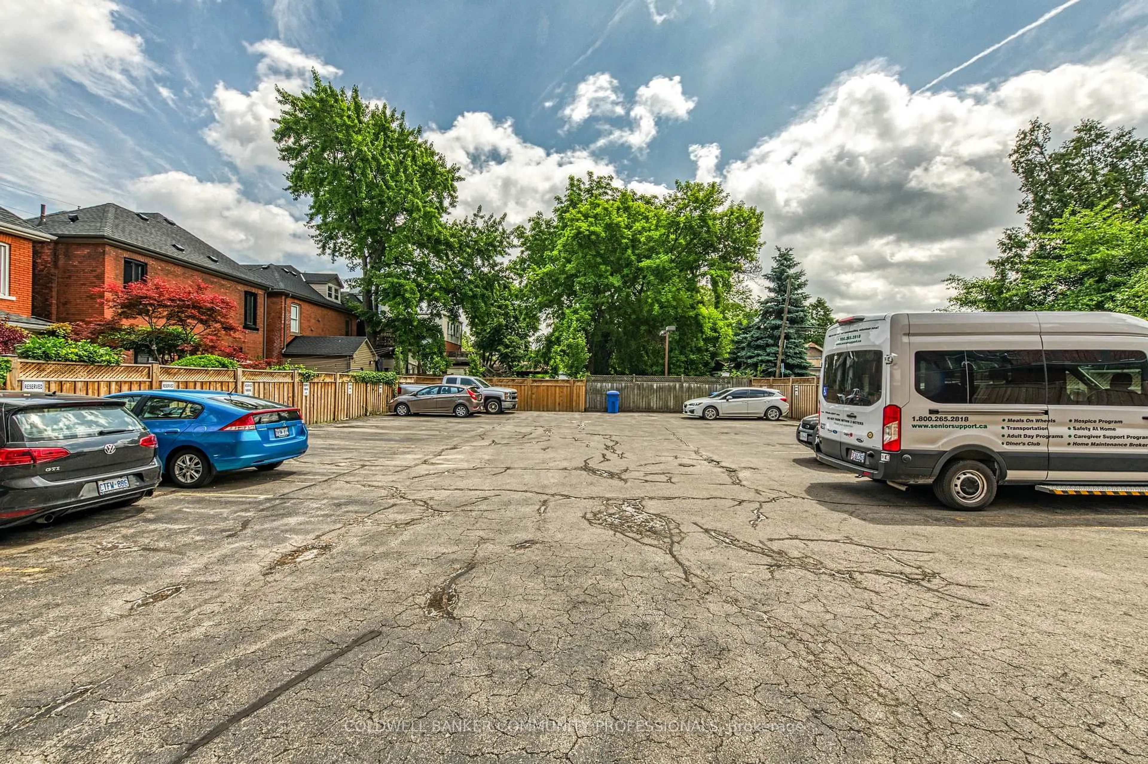 Parking for 141 Catharine St #806, Hamilton Ontario L8N 2J7