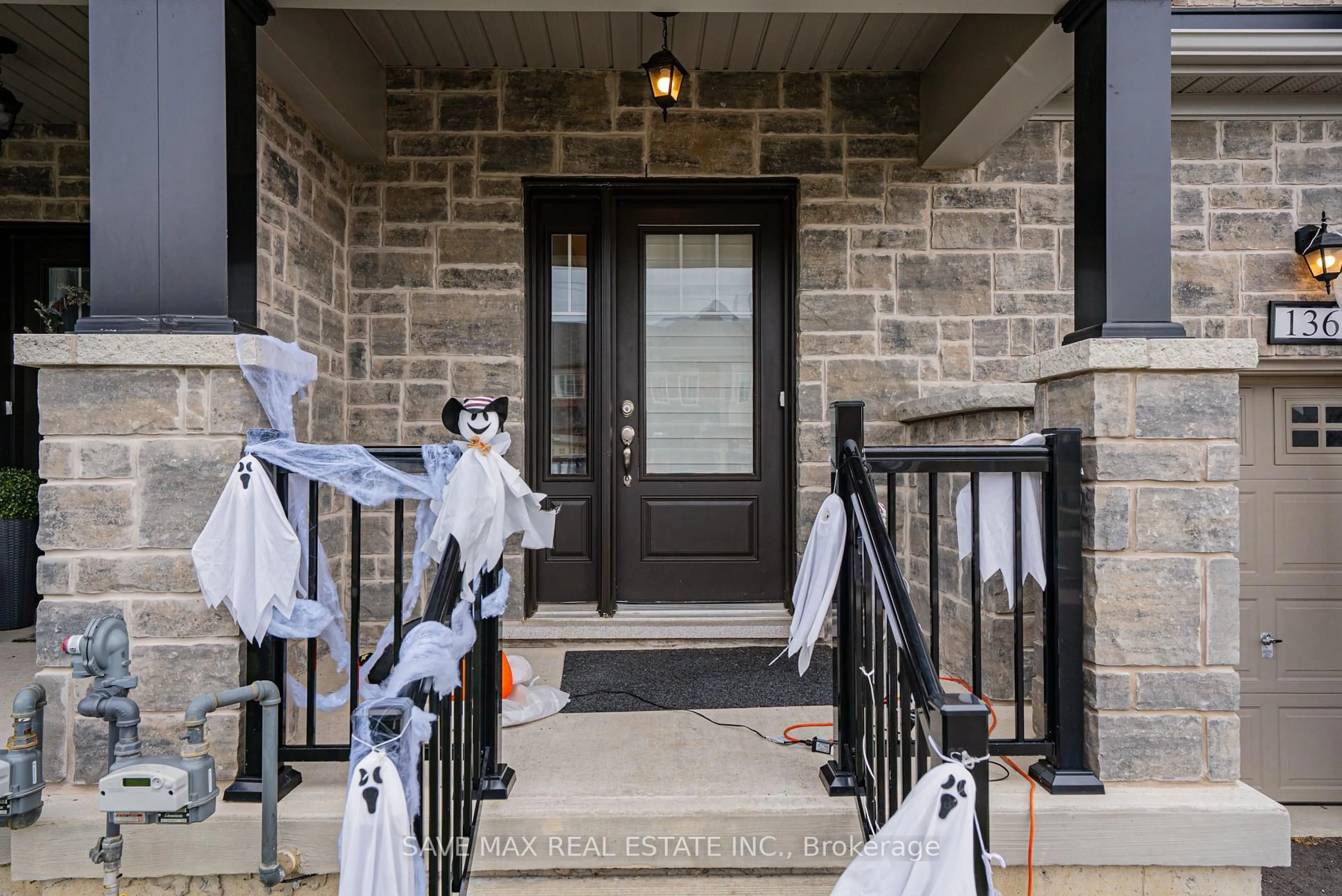 Unknown for 136 Sapphire Way, Thorold Ontario L2V 0B8