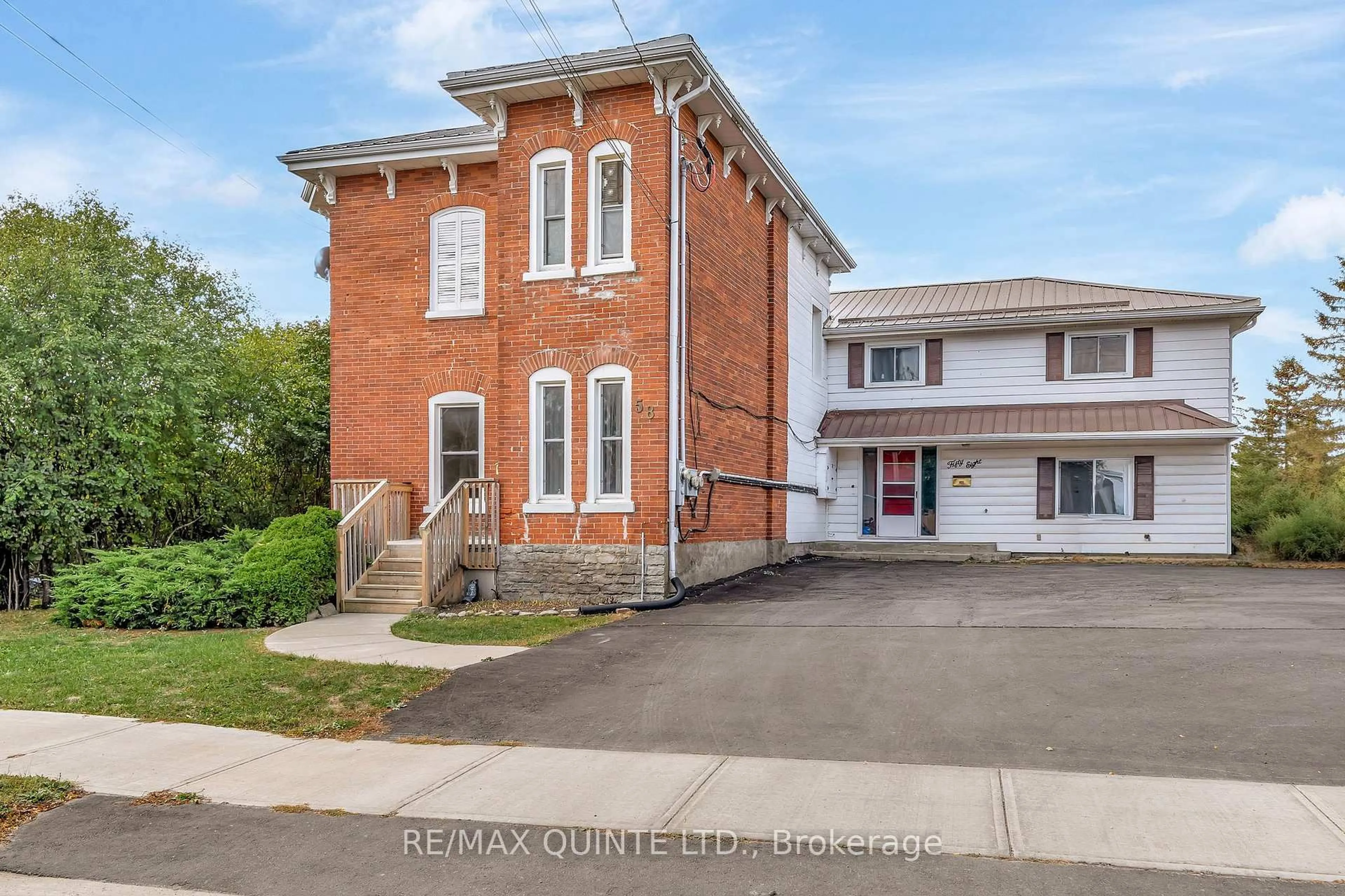 Home with brick exterior material, street for 58 Avondale Rd, Belleville Ontario K8P 4G3