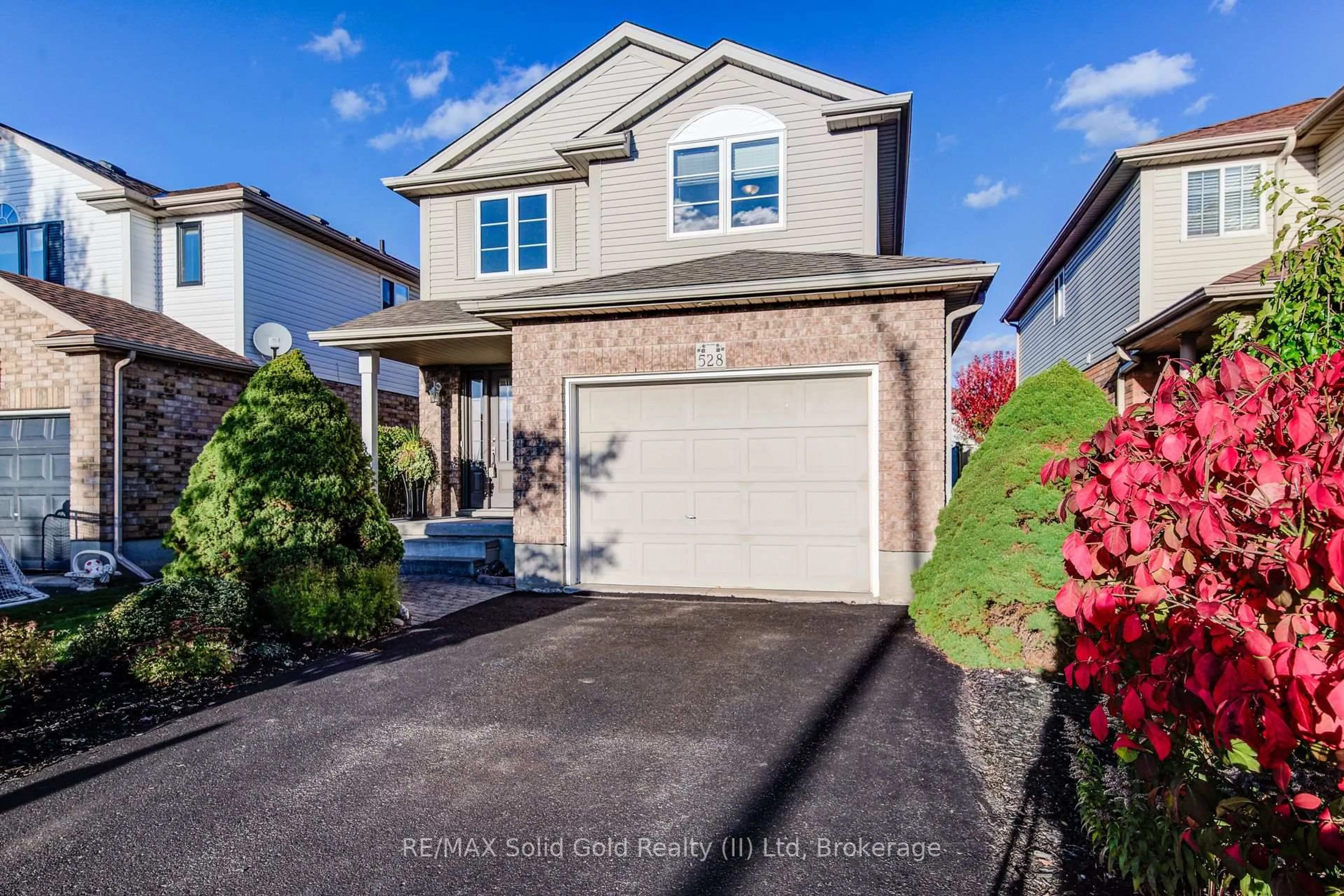 Unknown for 528 Chesapeake Cres, Waterloo Ontario N2K 4G1